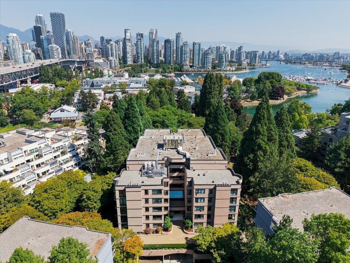43 - 1425 Lamey's Mill Road, Vancouver, V6H 3W2 — photo 5