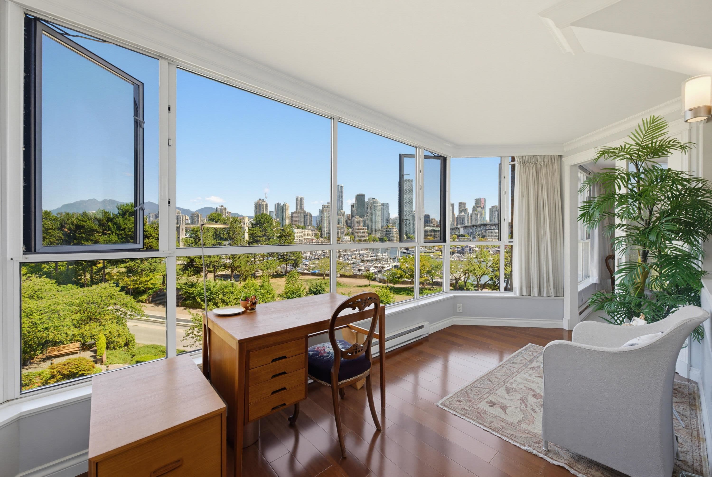 304 - 1490 Pennyfarthing Drive, Vancouver, V6J 4Z3 — photo 1