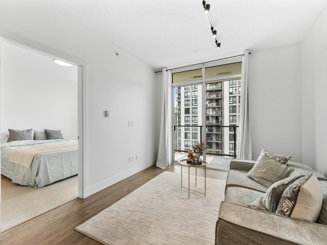 2108 - 3007 Glen Drive, Coquitlam, V3B 0L8 — photo 2