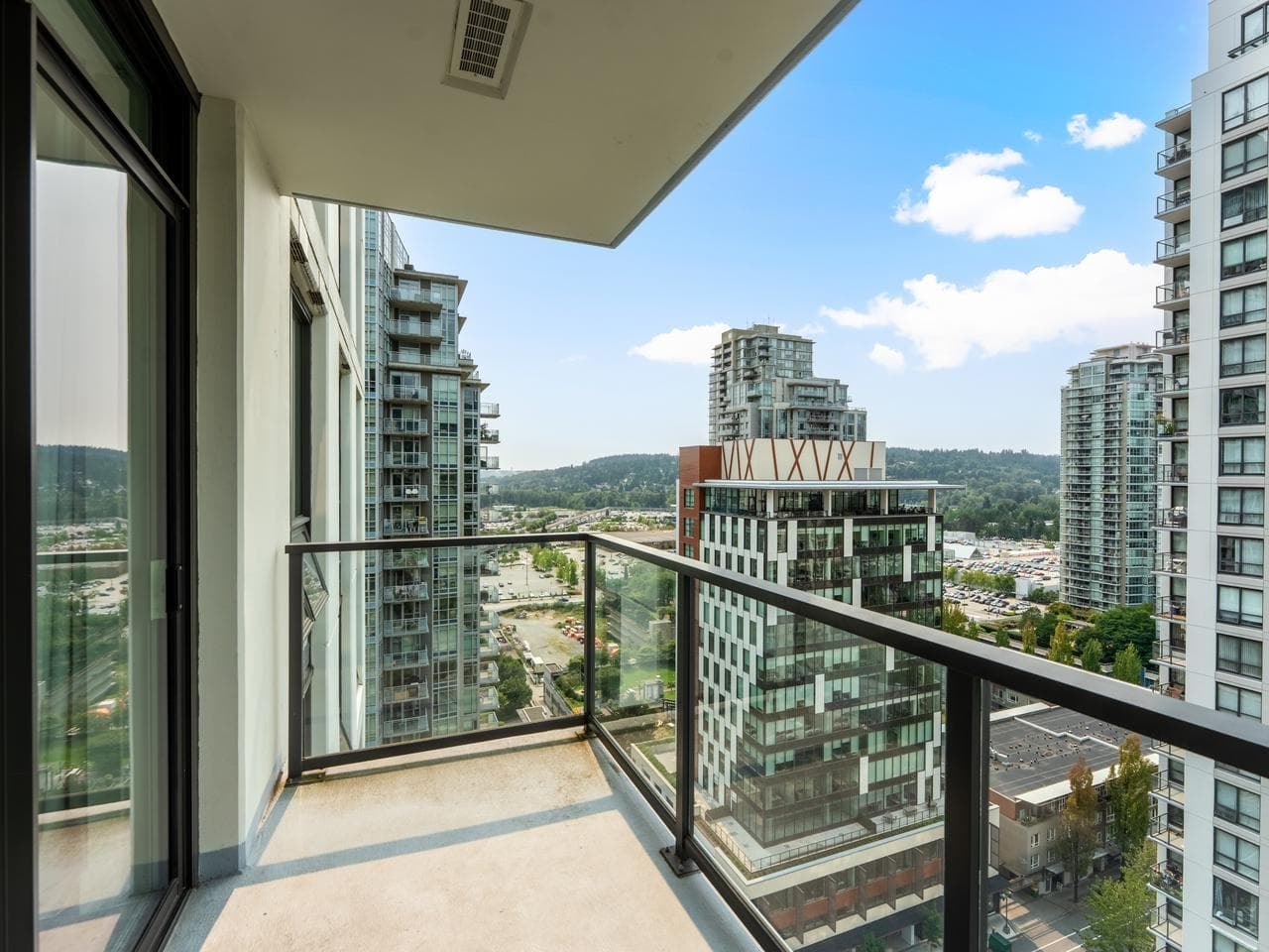 2108 - 3007 Glen Drive, Coquitlam, V3B 0L8 — photo 3