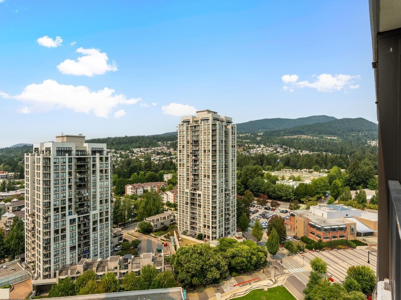 2108 - 3007 Glen Drive, Coquitlam, V3B 0L8 — photo 4