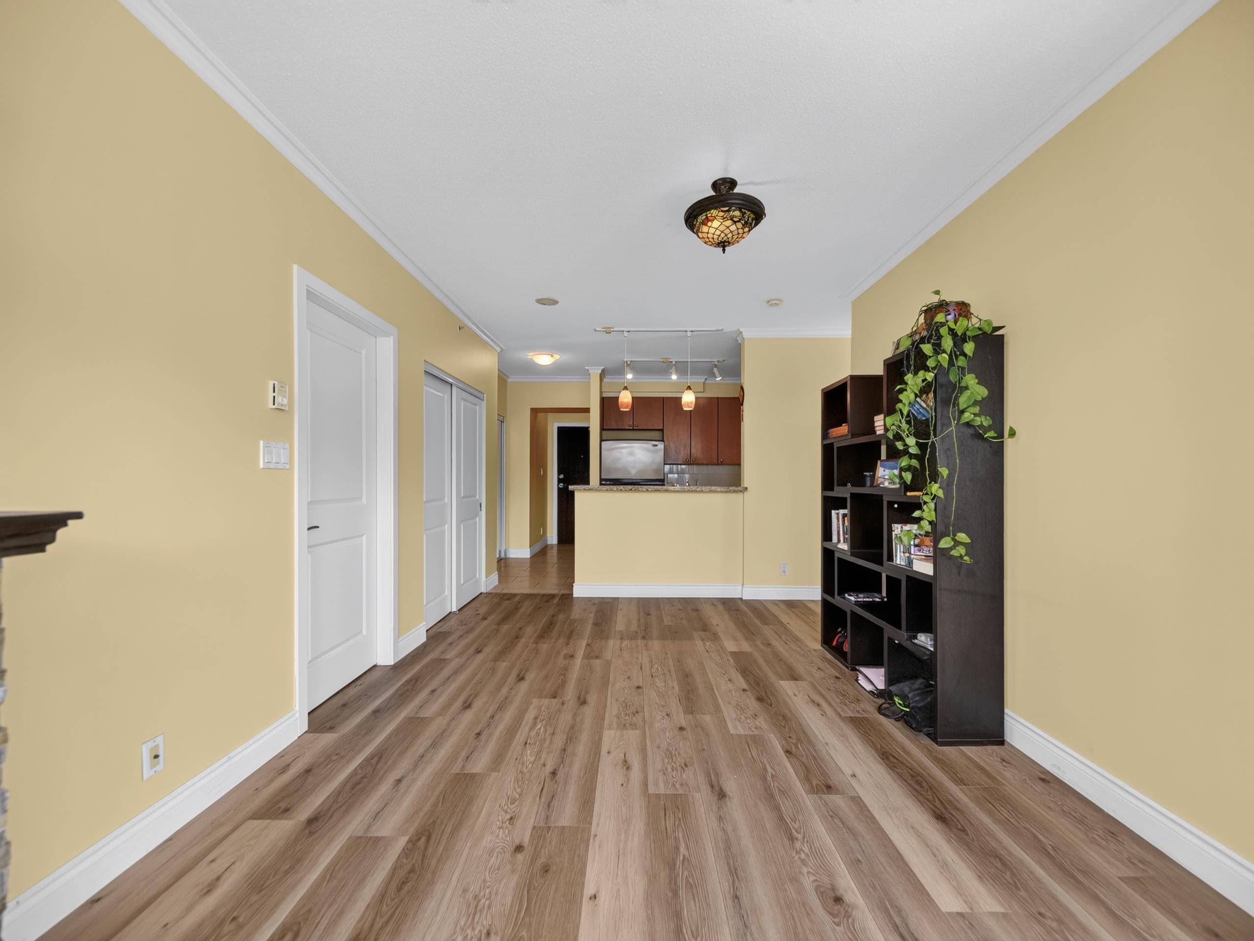 1101 - 11 E Royal Avenue, New Westminster, V3L 0A8 — photo 5