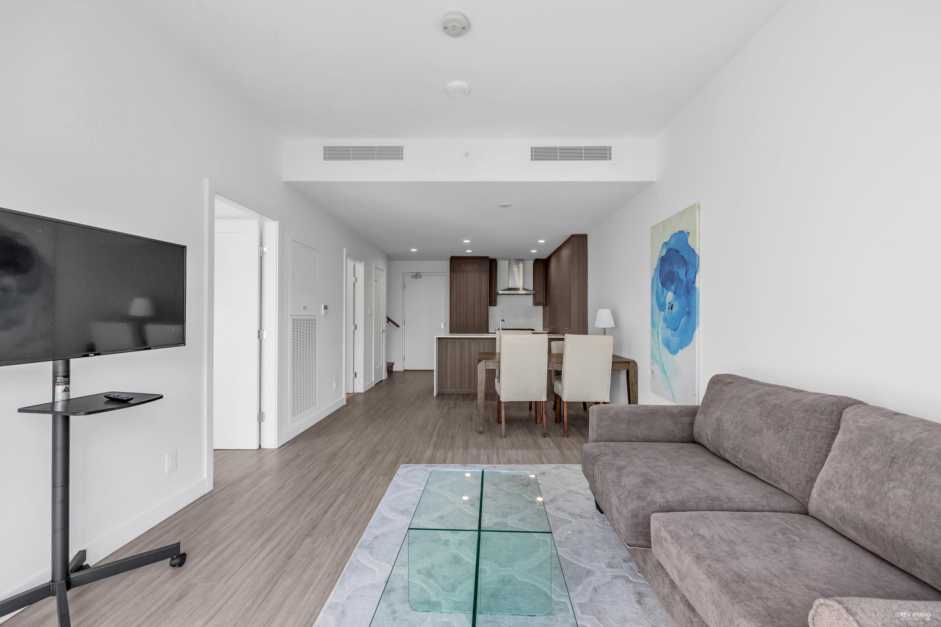 TH302 - 2351 Beta Avenue, Burnaby, V5C 0M2 — photo 2