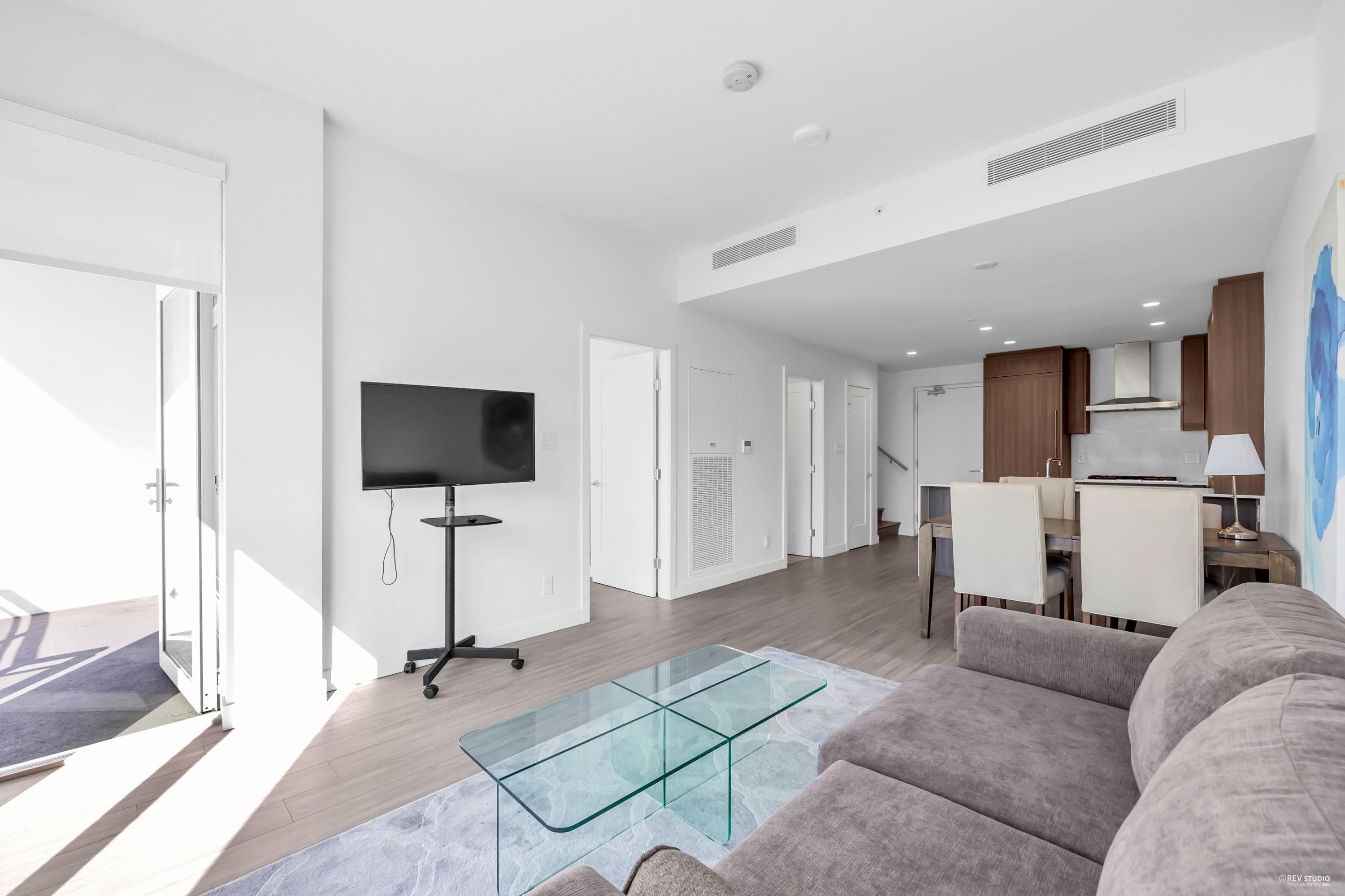 TH302 - 2351 Beta Avenue, Burnaby, V5C 0M2 — photo 3
