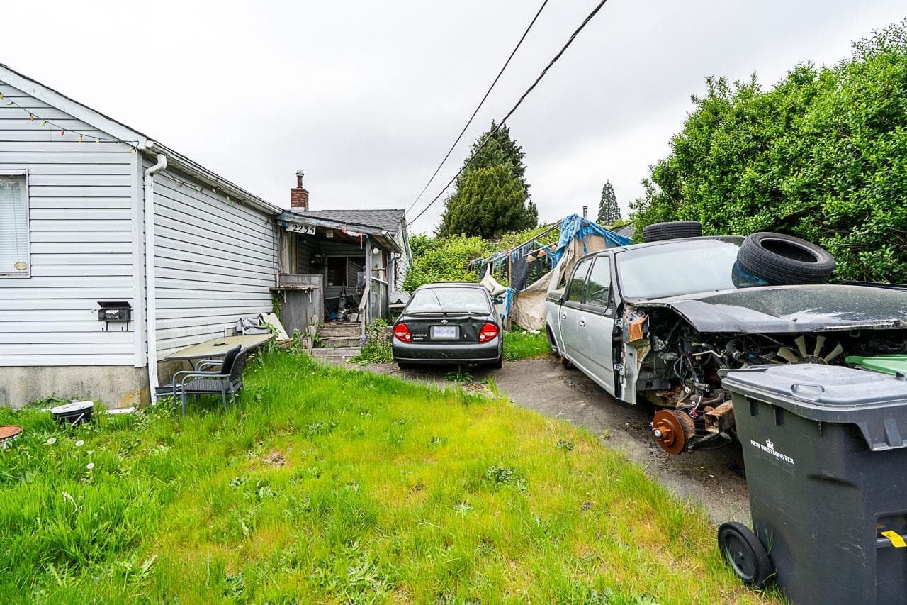 2235 Edinburgh Street, New Westminster, V3M 2Y2 — photo 5