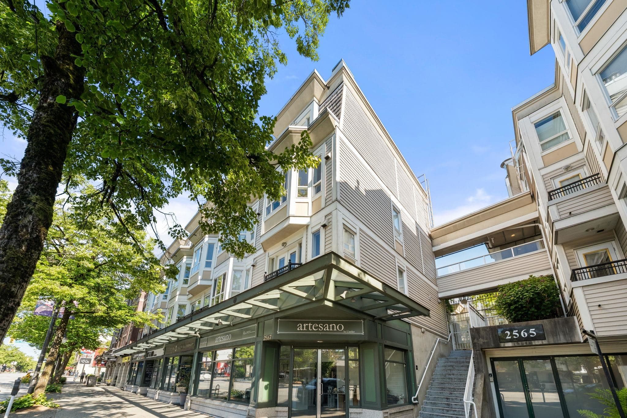 249 - 2565 W Broadway, Vancouver, V6K 2E9 — photo 3
