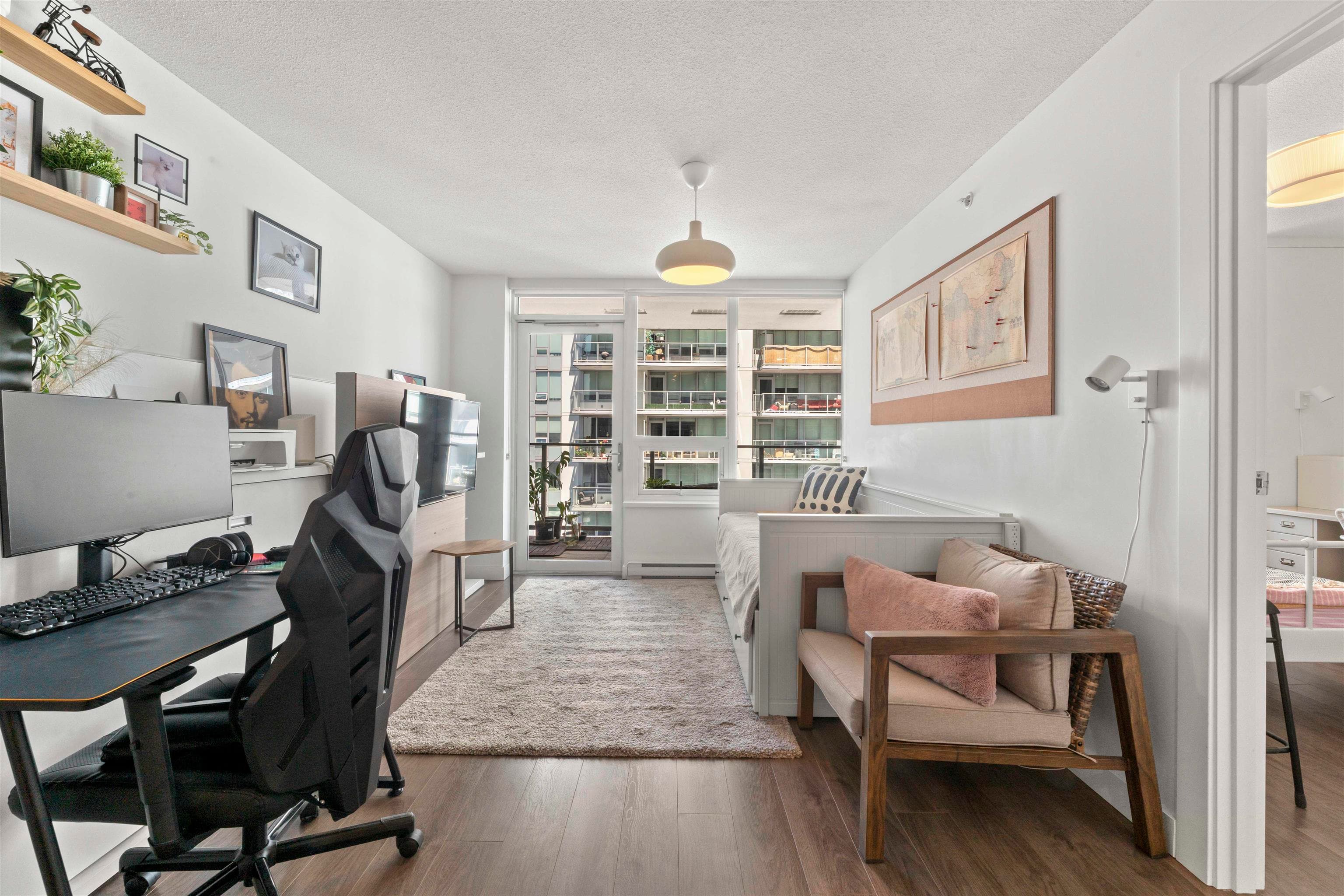 1906 - 988 Quayside Drive, New Westminster, V3M 0L5 — photo 3