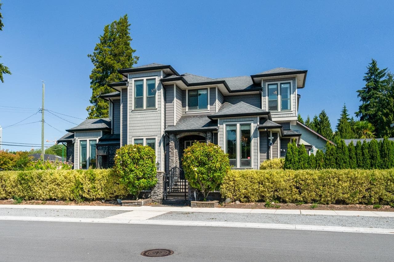 7188 Gray Avenue, Burnaby