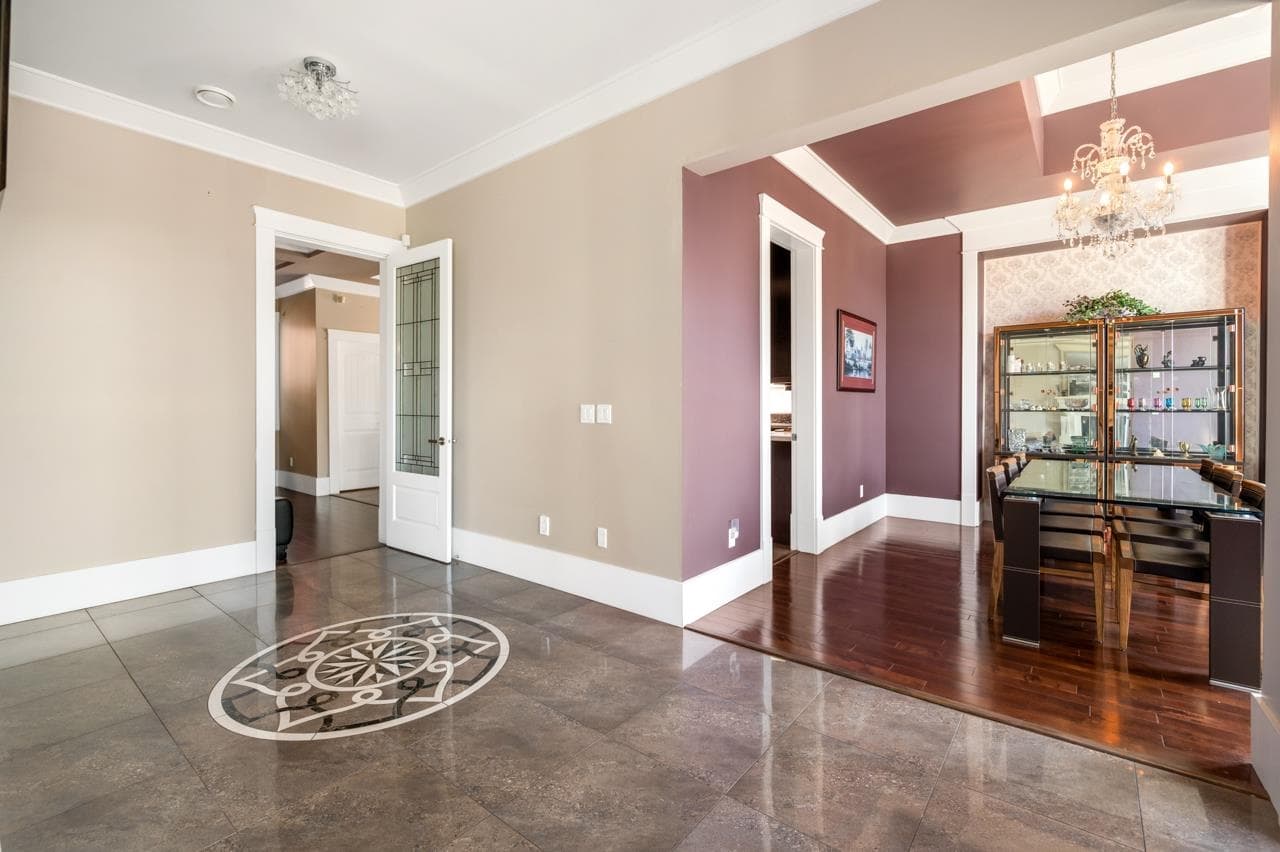 7188 Gray Avenue, Burnaby, V5J 3Y8 — photo 5
