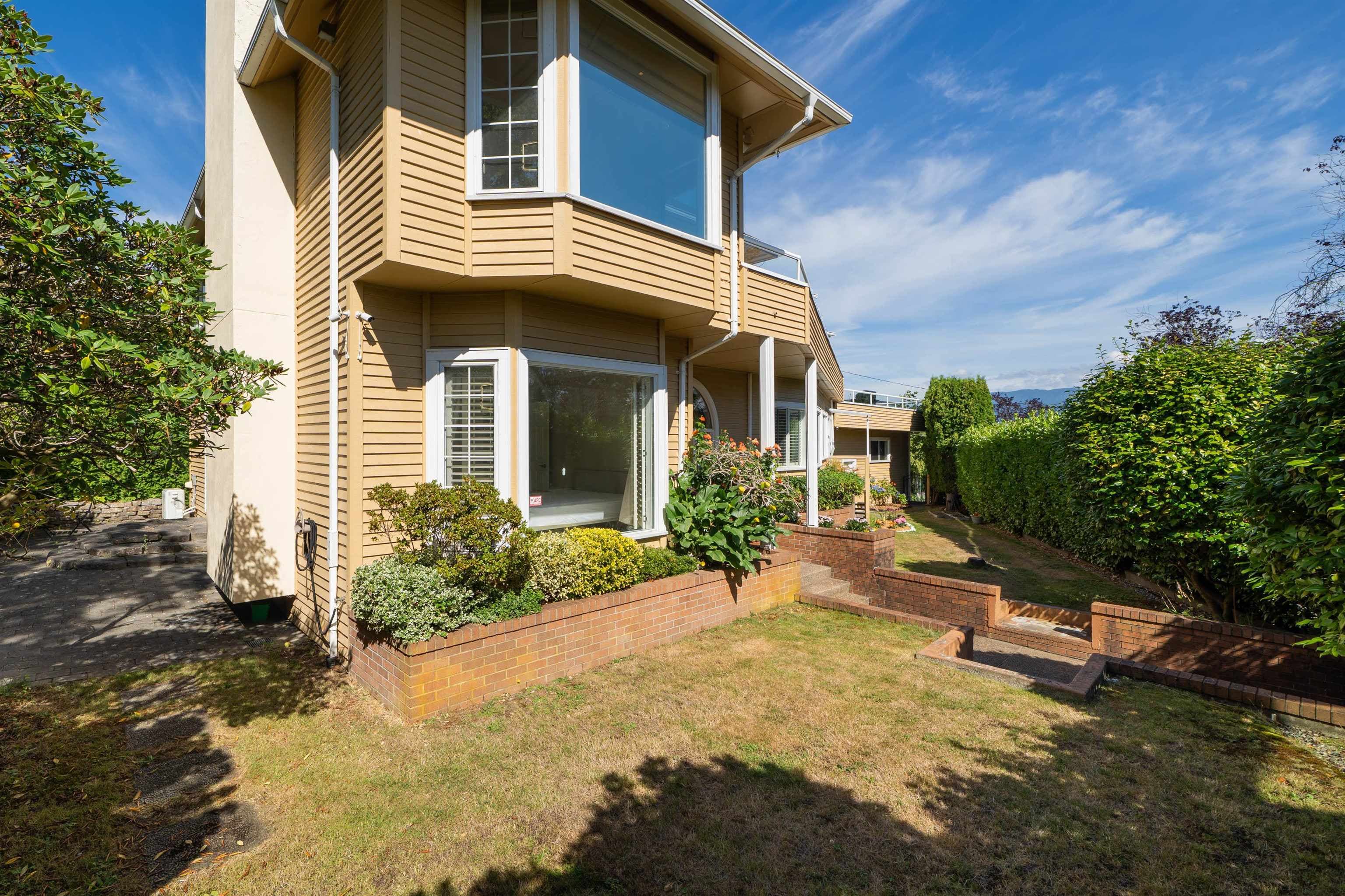 3655 Quesnel Drive, Vancouver, V6L 3E6 — photo 4