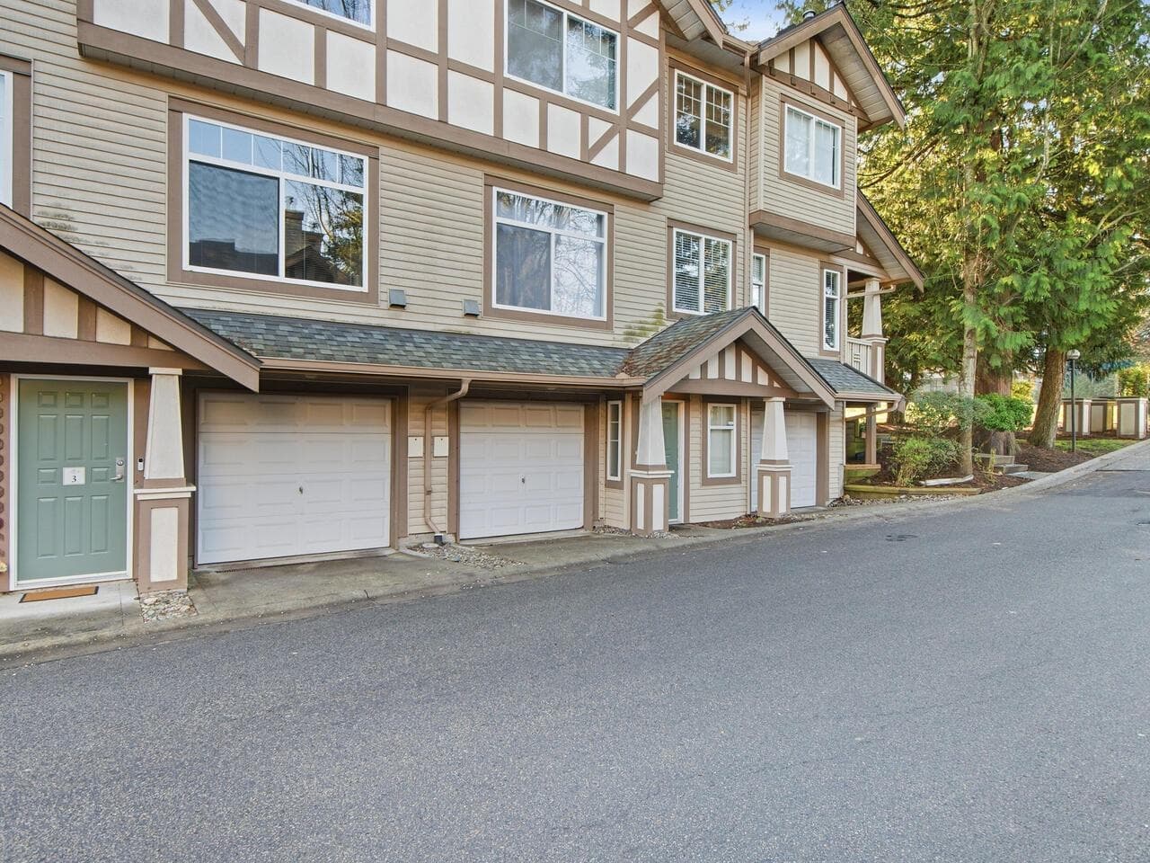 3 - 2678 King George Boulevard, Surrey