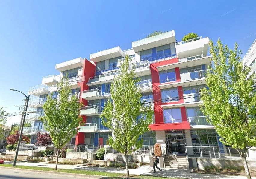 303 - 677 W 41st Avenue, Vancouver