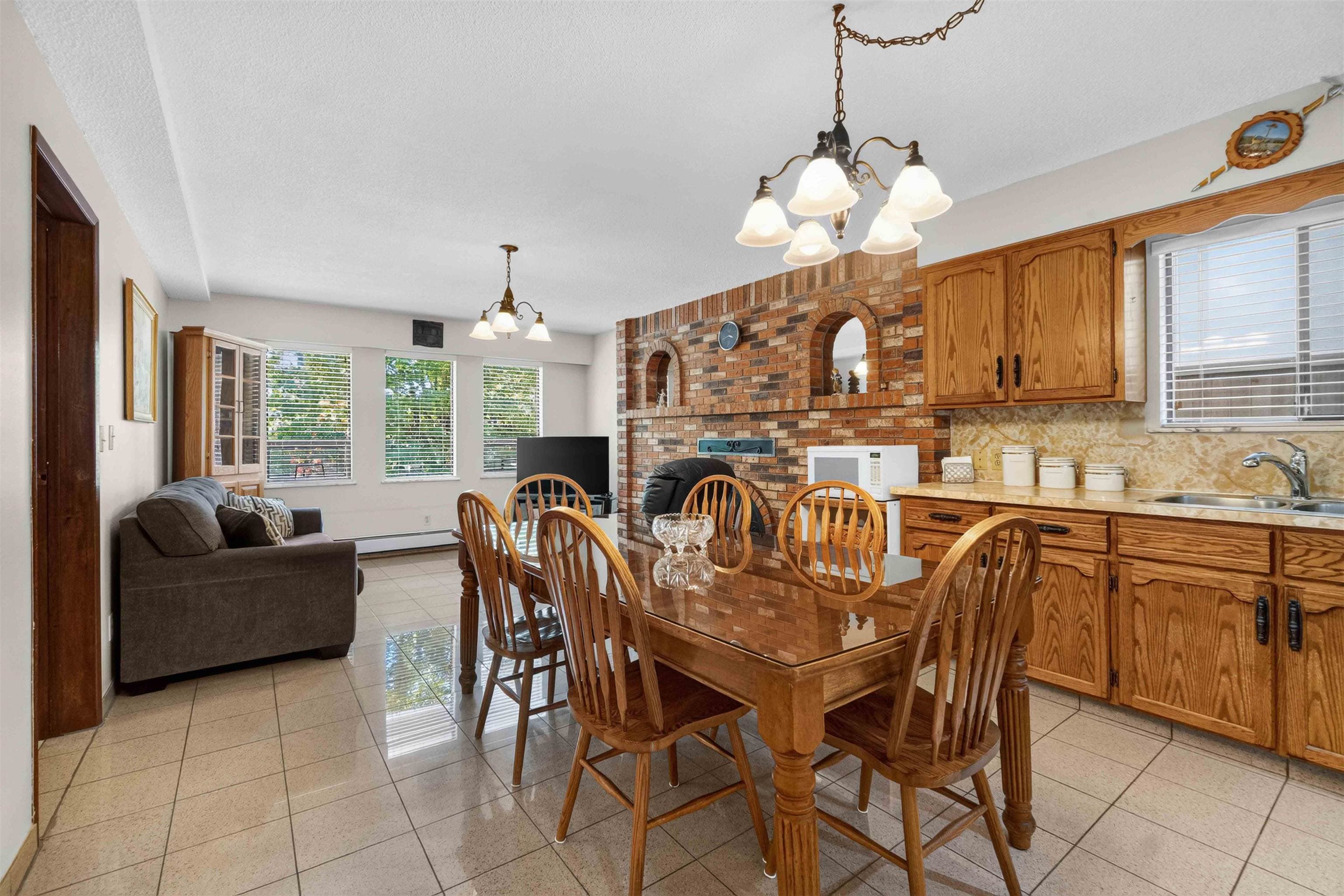 2739 E 8th Avenue, Vancouver, V5M 1W7 — photo 5