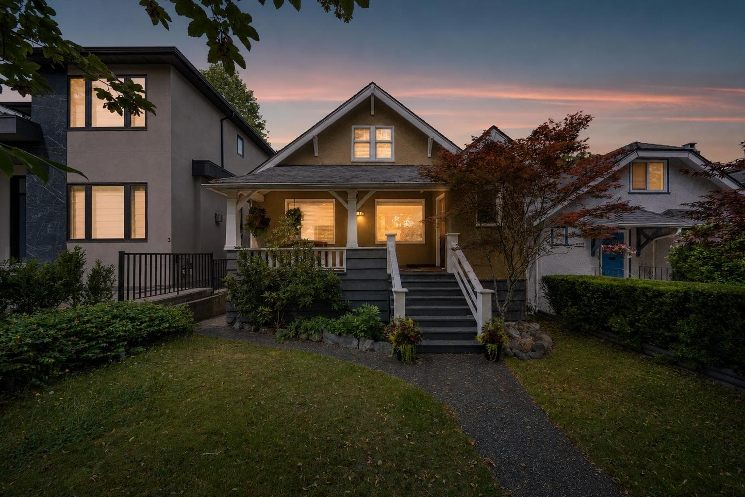 4327 W 12th Avenue, Vancouver