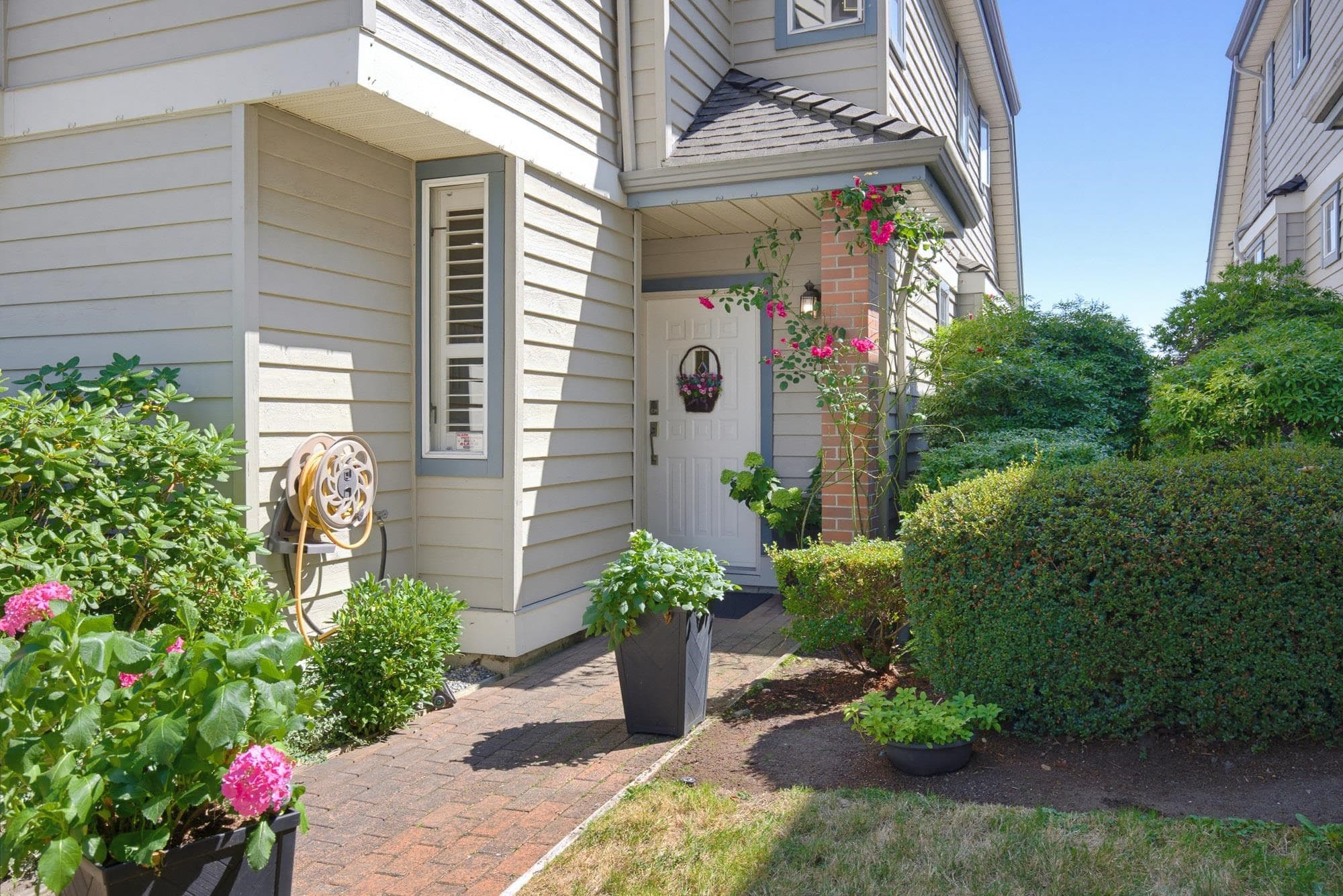 8 - 920 Citadel Drive, Port Coquitlam, V3C 5X8 — photo 2