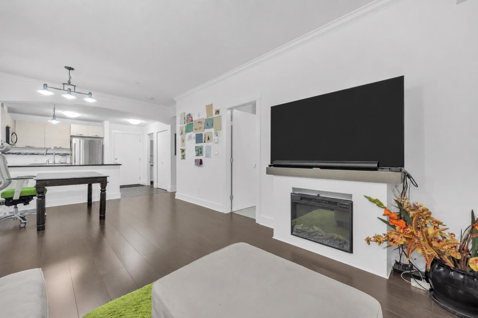 203 - 7418 Byrnepark Walk, Burnaby, V3N 0B3 — photo 5