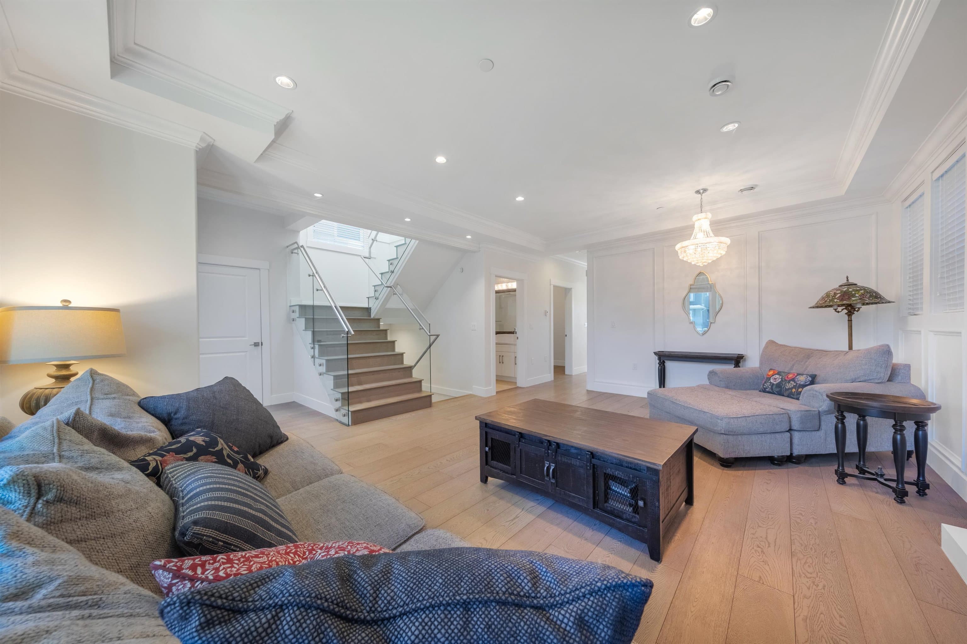 5887 Battison Street, Vancouver, V5R 4M7 — photo 3