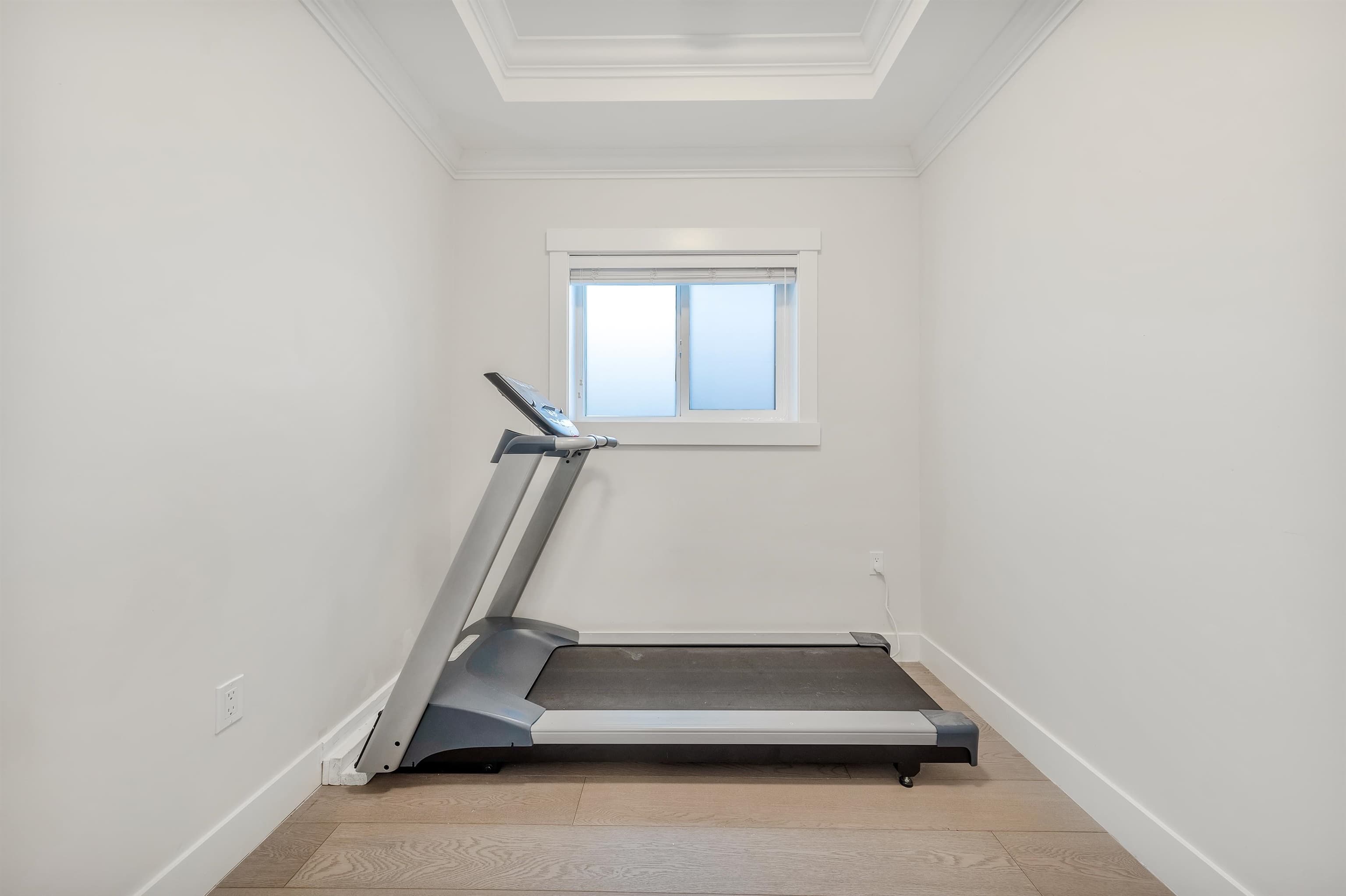 5887 Battison Street, Vancouver, V5R 4M7 — photo 5