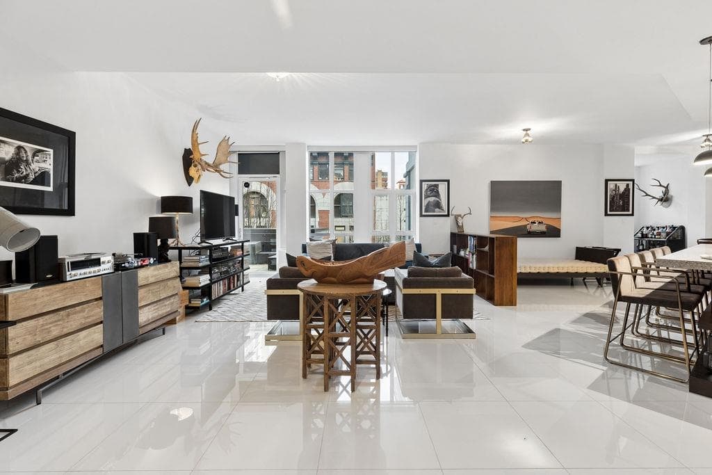 304 - 1102 Hornby Street, Vancouver