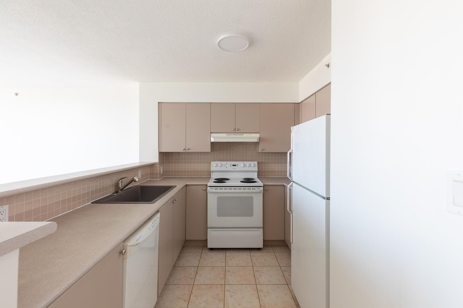 1107 - 1277 Nelson Street, Vancouver, V6E 4M8 — photo 3