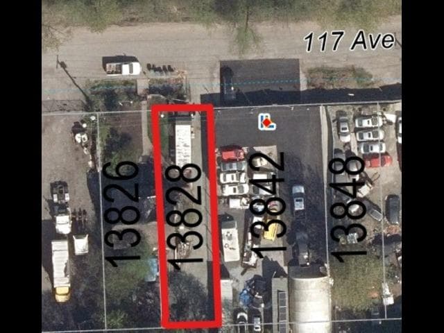 13842 117 Avenue, Surrey, V3R 2V4 — photo 2
