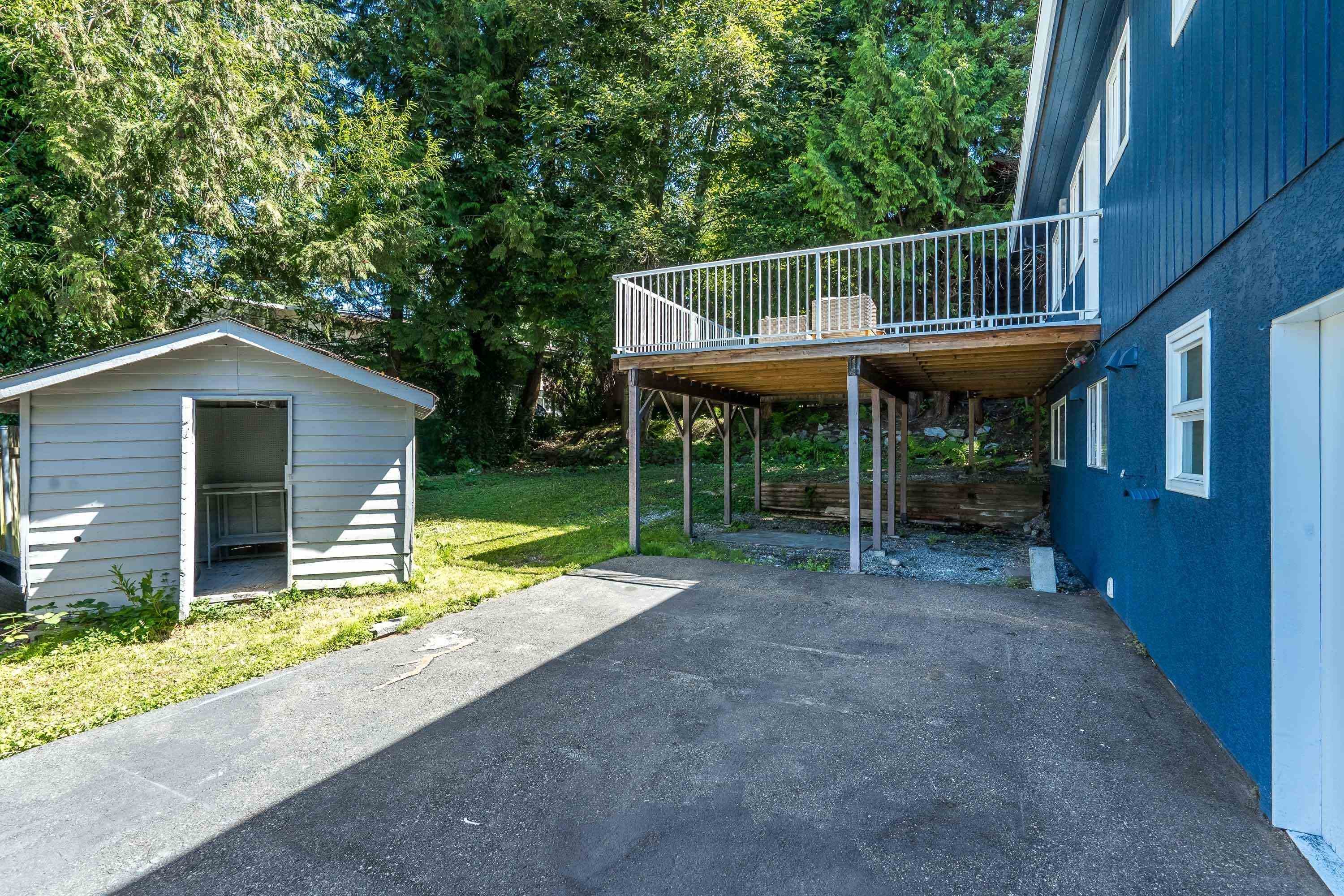 11291 Regal Drive, Surrey, V3V 2S5 — photo 3