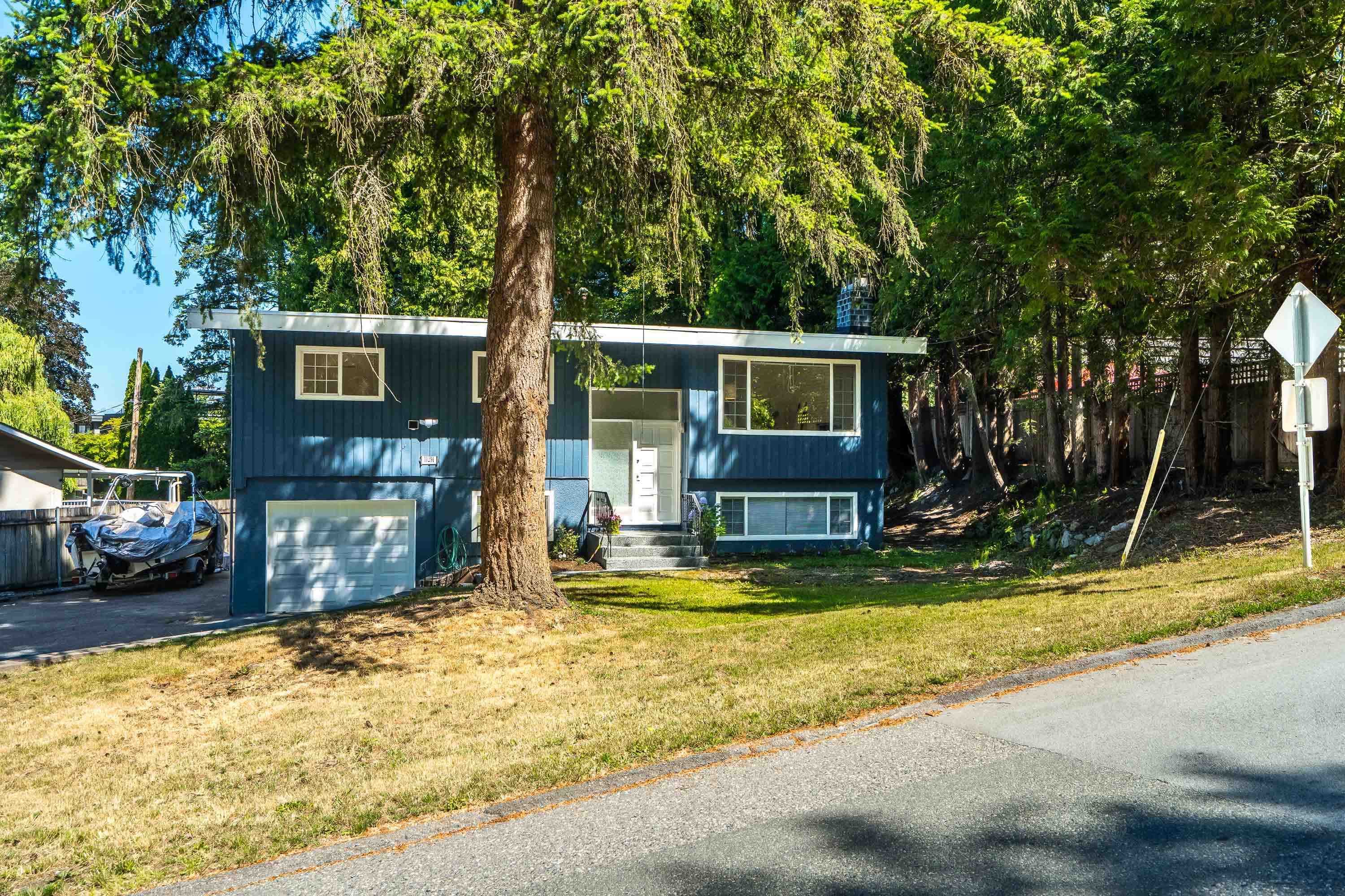 11291 Regal Drive, Surrey, V3V 2S5 — photo 1