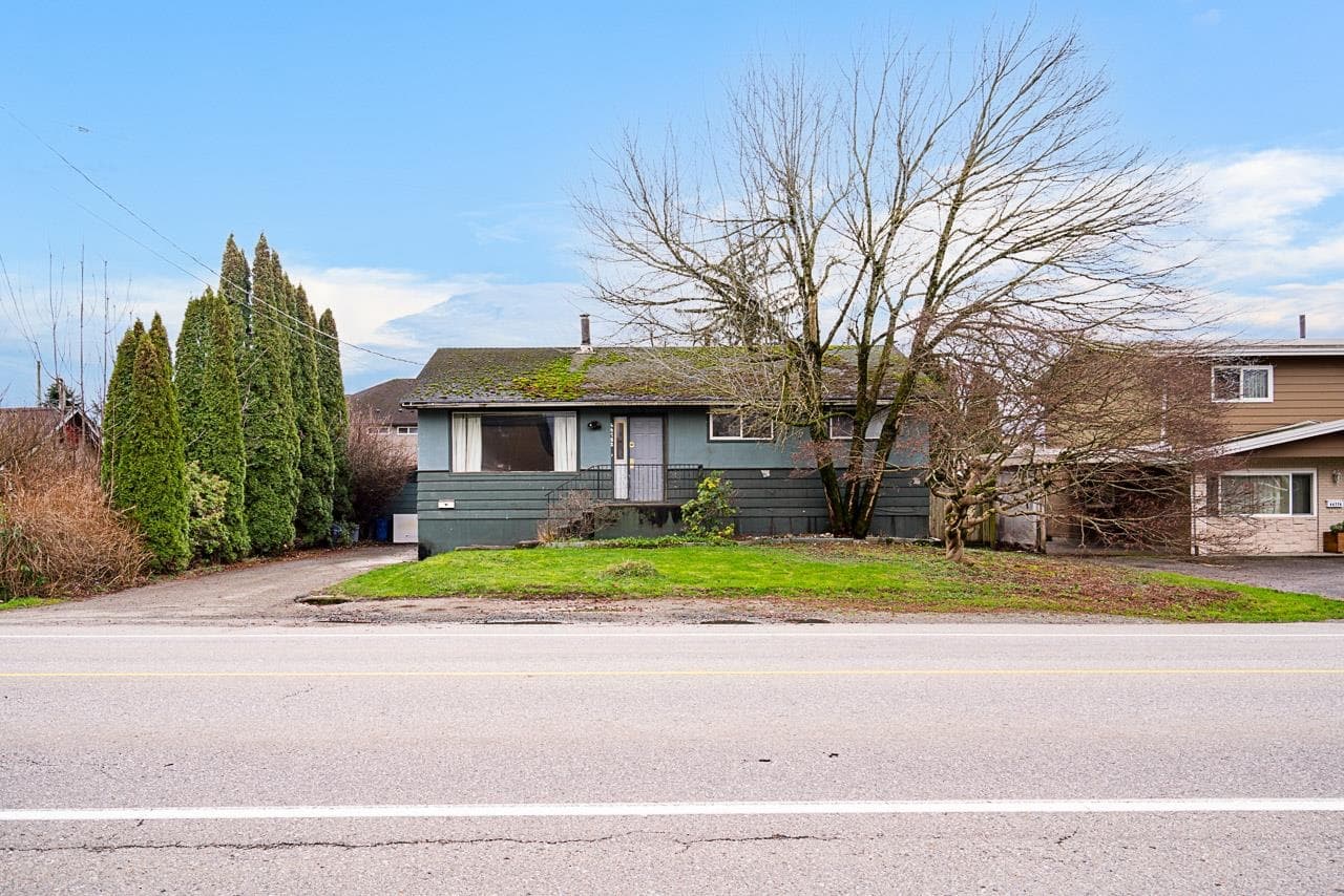 46782 First Avenue, Chilliwack, V2P 1X7 — photo 1