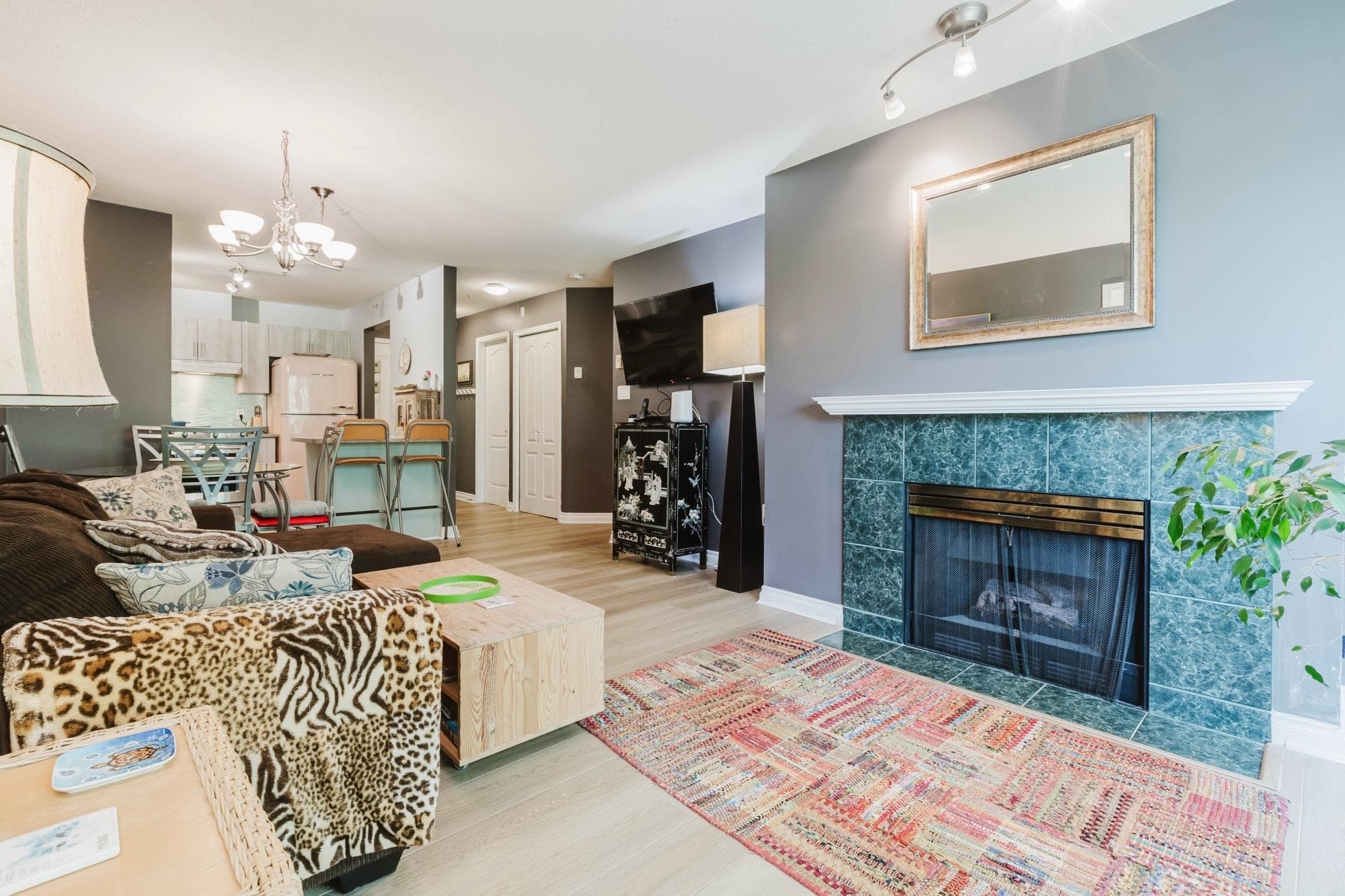 315 - 2551 Parkview Lane, Port Coquitlam, V3C 6J8 — photo 2