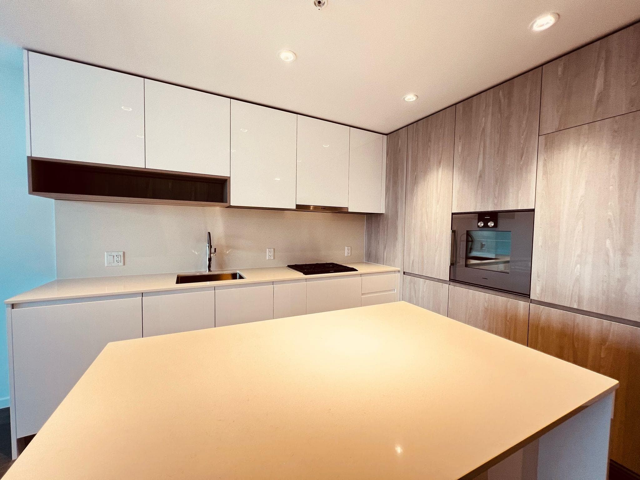 727 - 6808 Minoru Boulevard, Richmond, V6Y 0M7 — photo 2