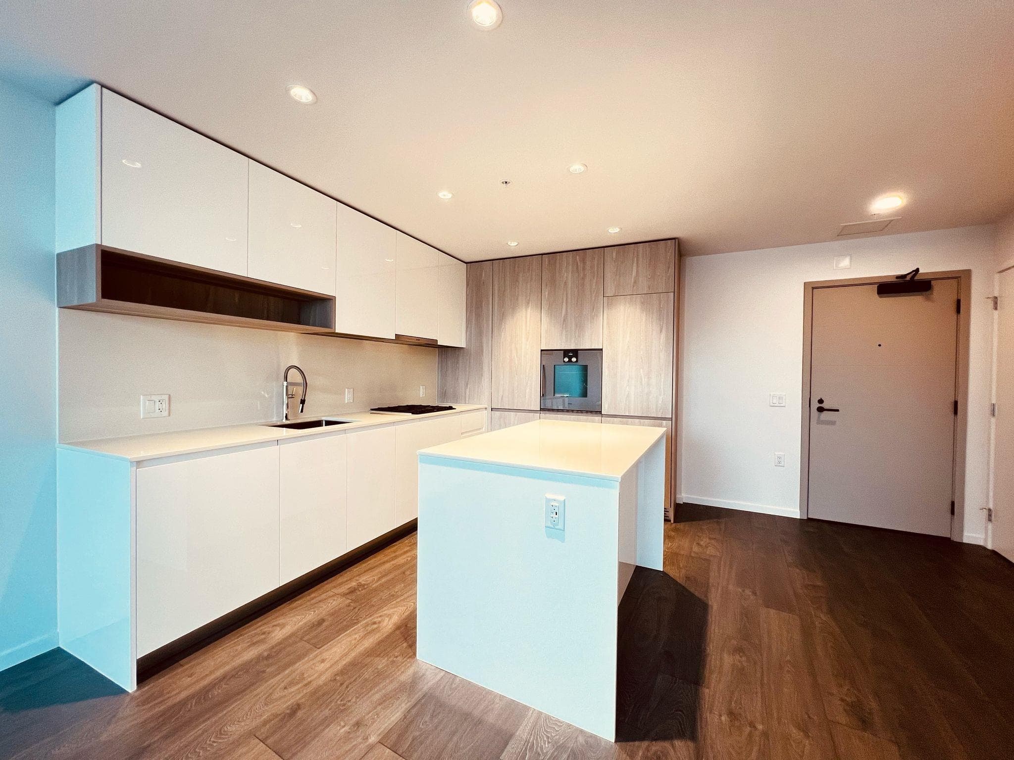 727 - 6808 Minoru Boulevard, Richmond