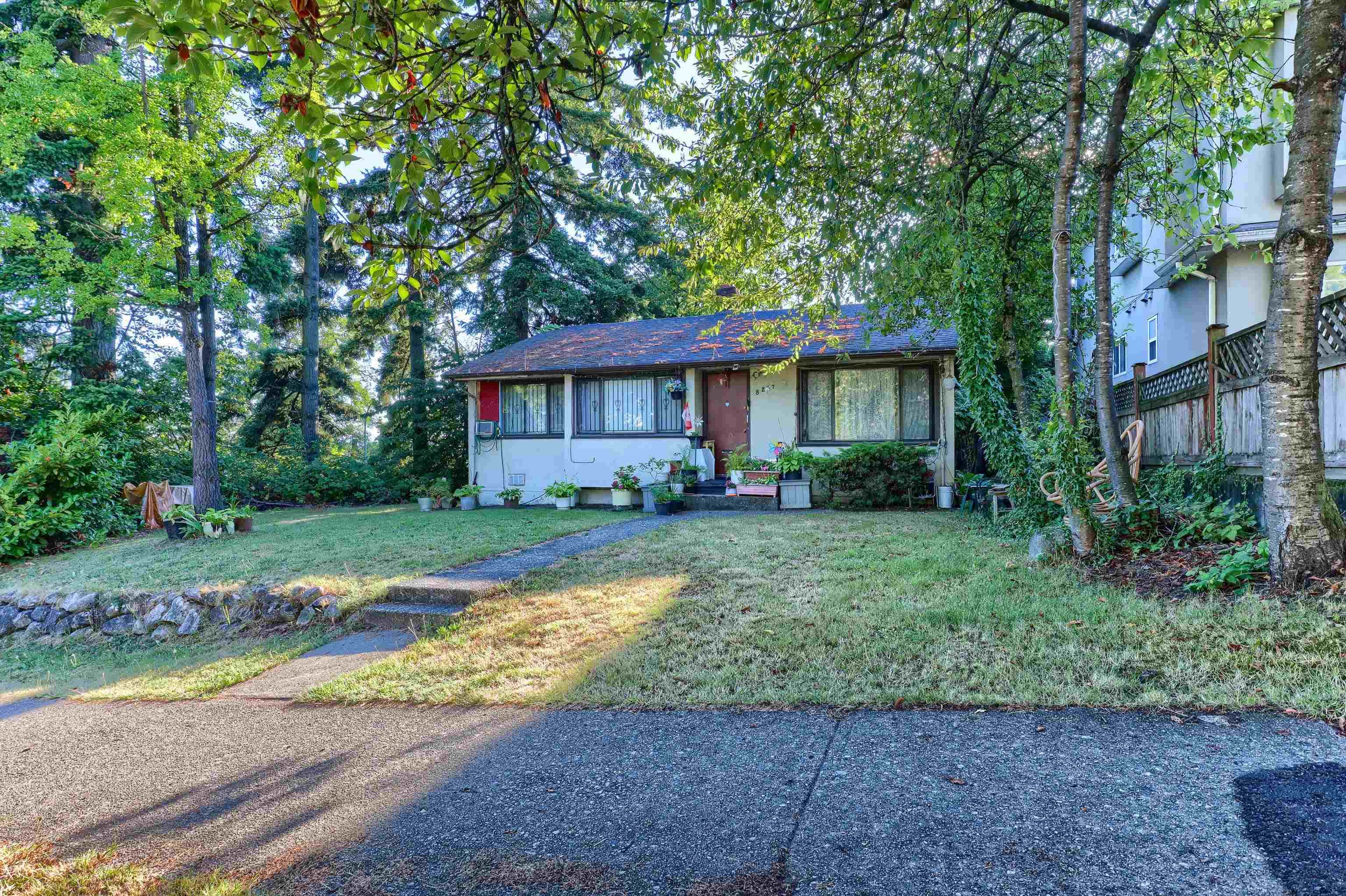 8287 Victoria Drive, Vancouver