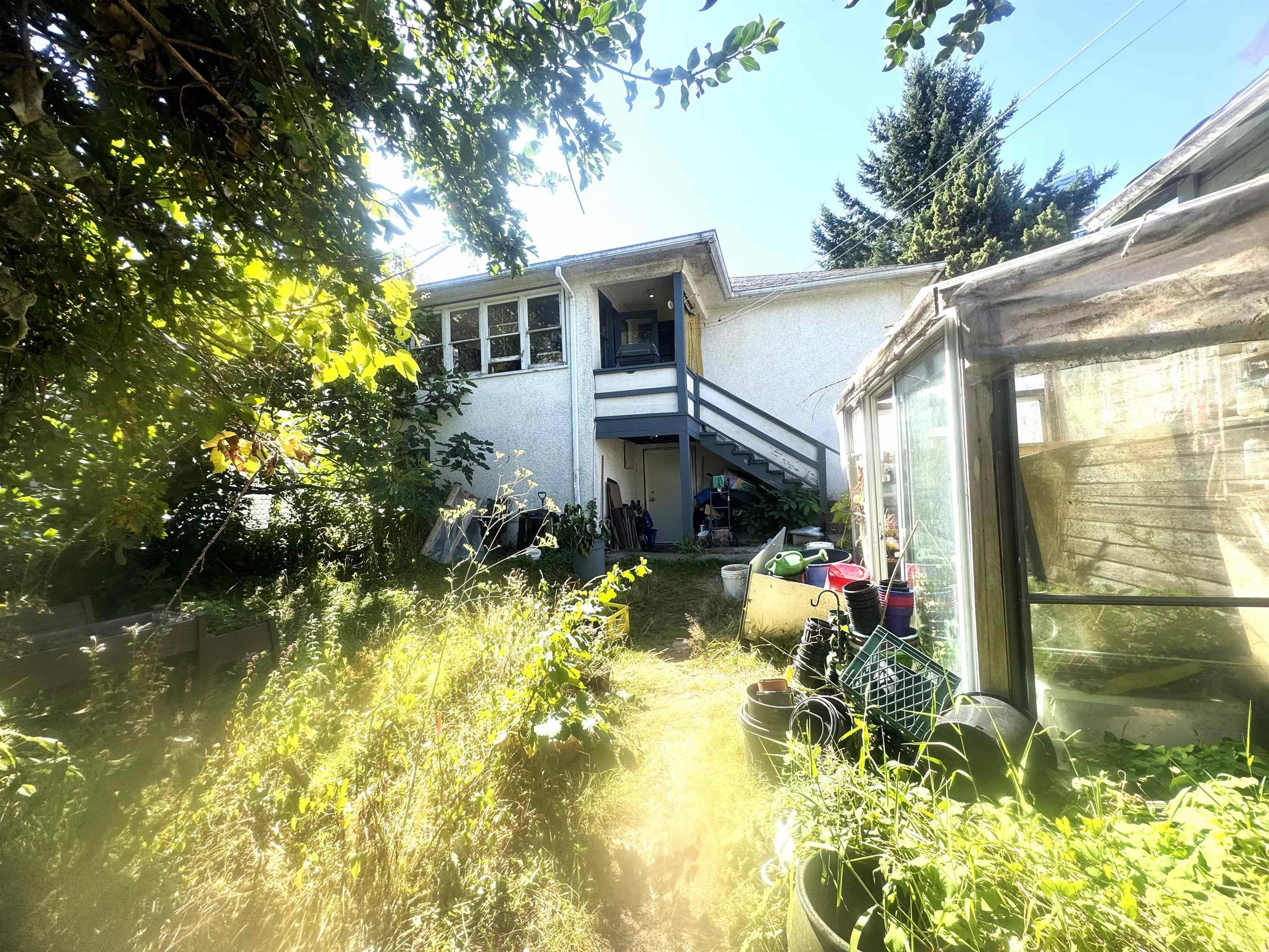 4625 Grafton Street, Burnaby, V5H 1M1 — photo 4