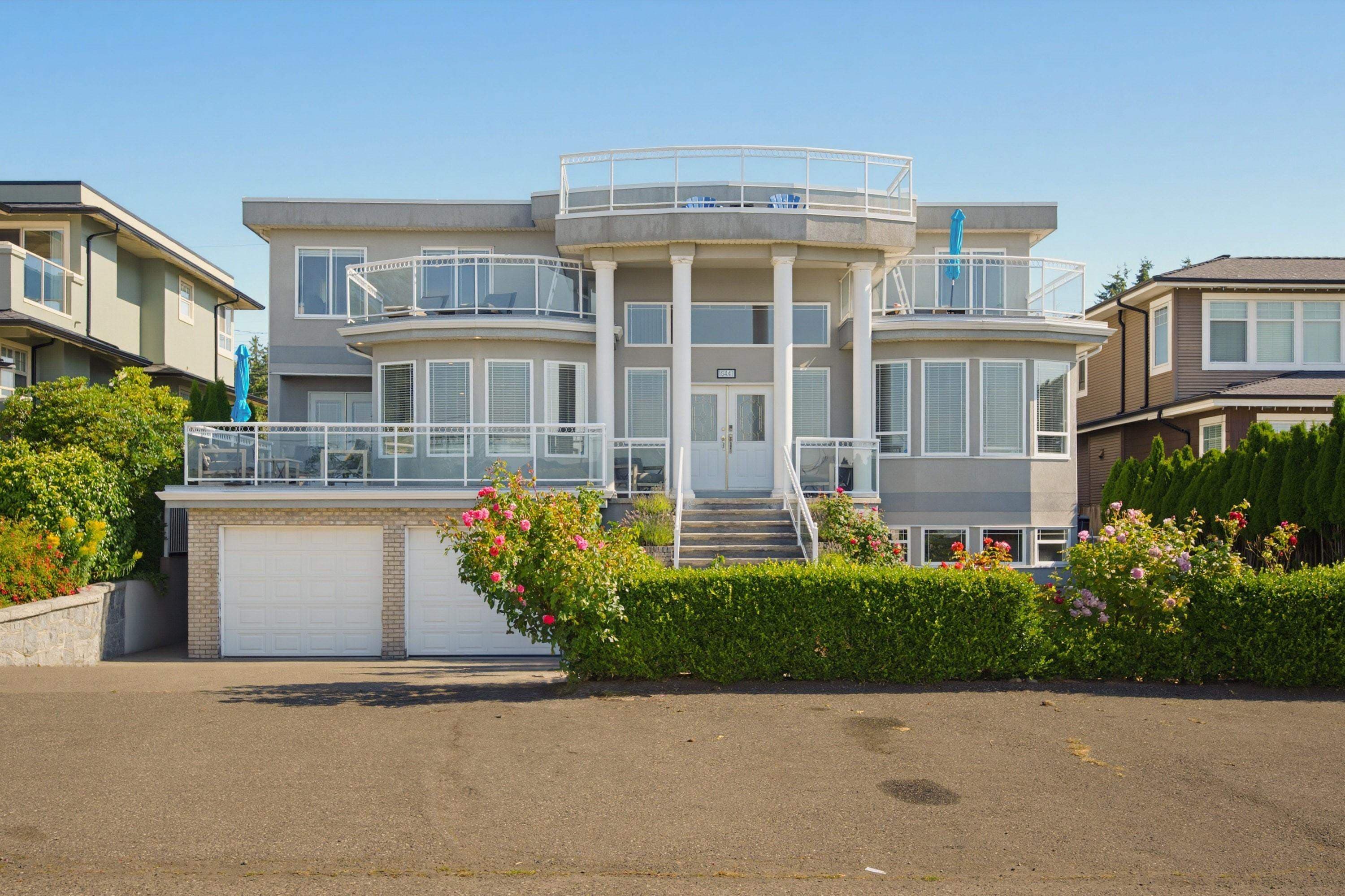 15441 Royal Avenue, White Rock