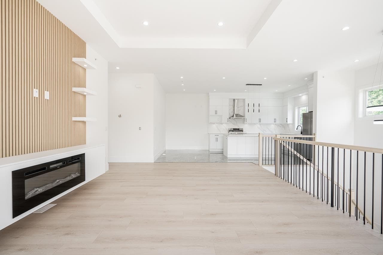 UPPER B - 45945 Lewis Avenue, Chilliwack, V2P 3C3 — photo 5