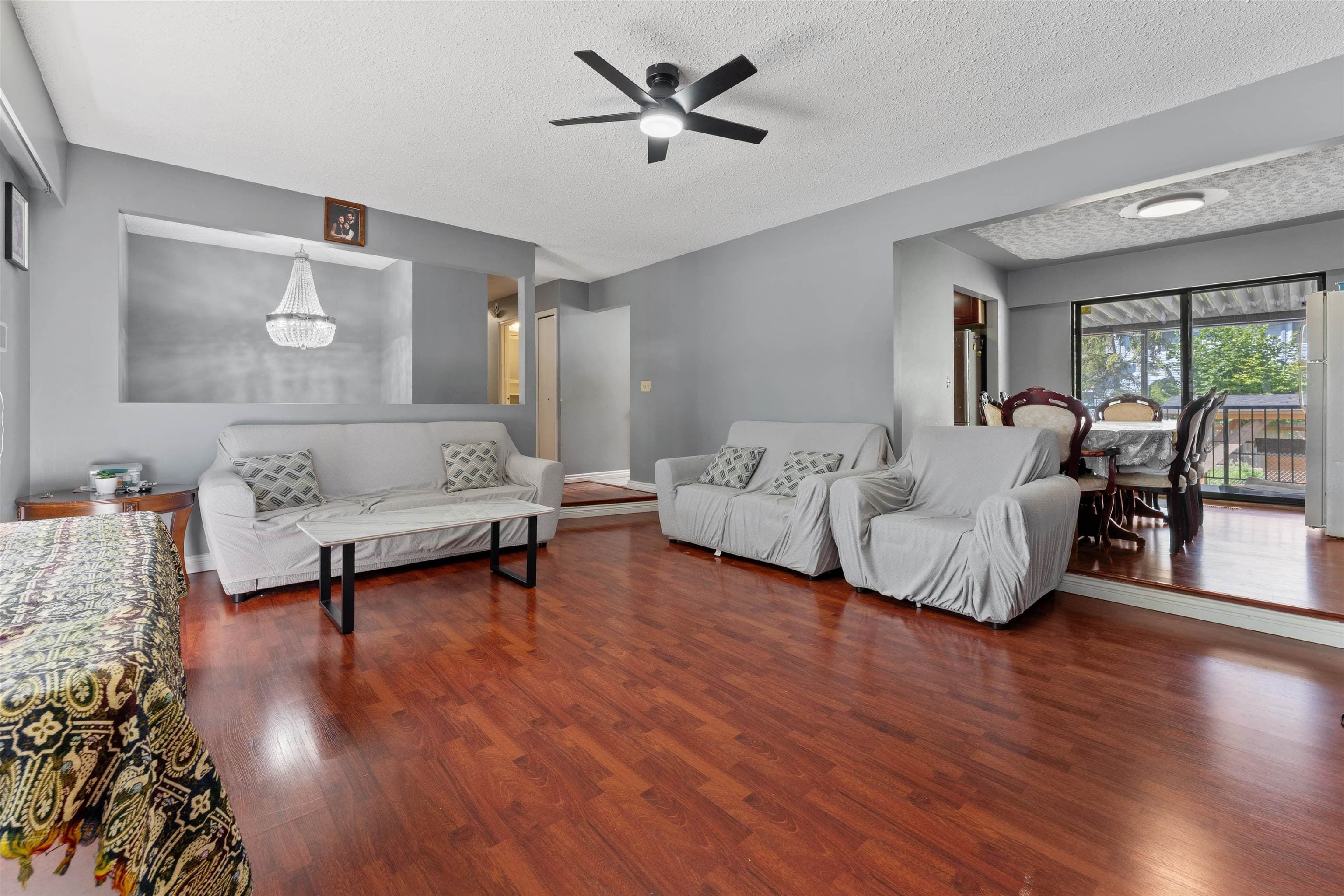 9223 134 Street, Surrey, V3V 5R8 — photo 3