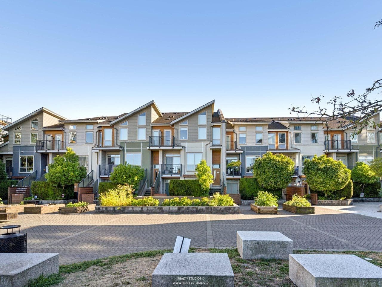 24 - 10133 River Drive, Richmond, V6X 0K8 — photo 1