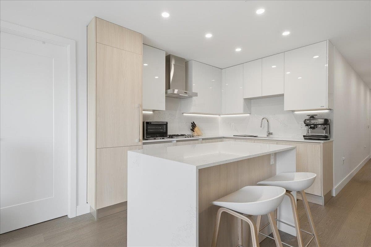 303 - 477 W 59th Avenue, Vancouver, V5X 1X4 — photo 5