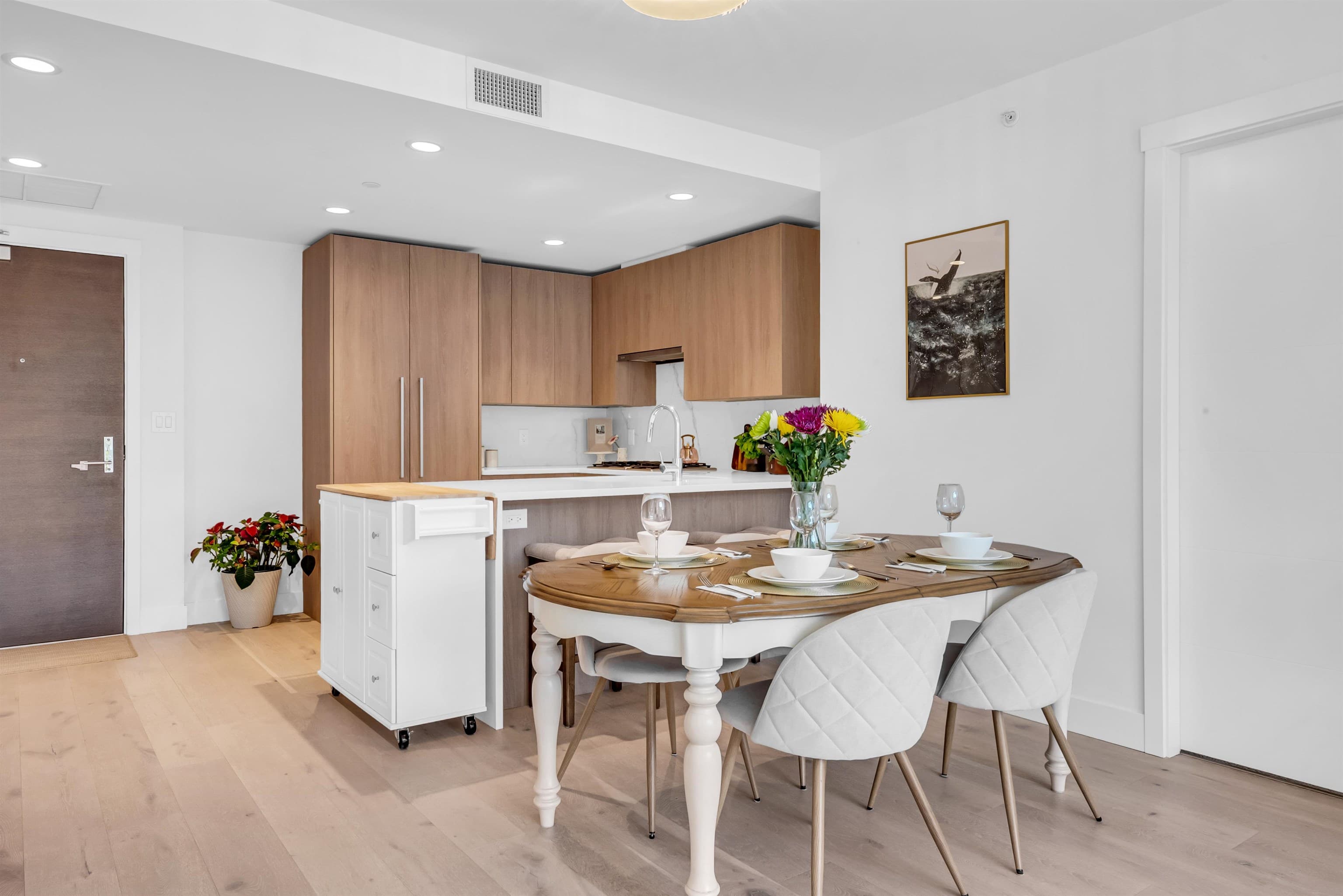 2707 Library Lane, North Vancouver, V7J 0C6 — photo 4