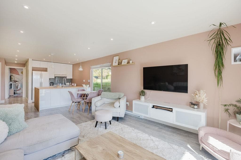 1 - 622 Farnham Road, Gibsons, V0N 1V8 — photo 5