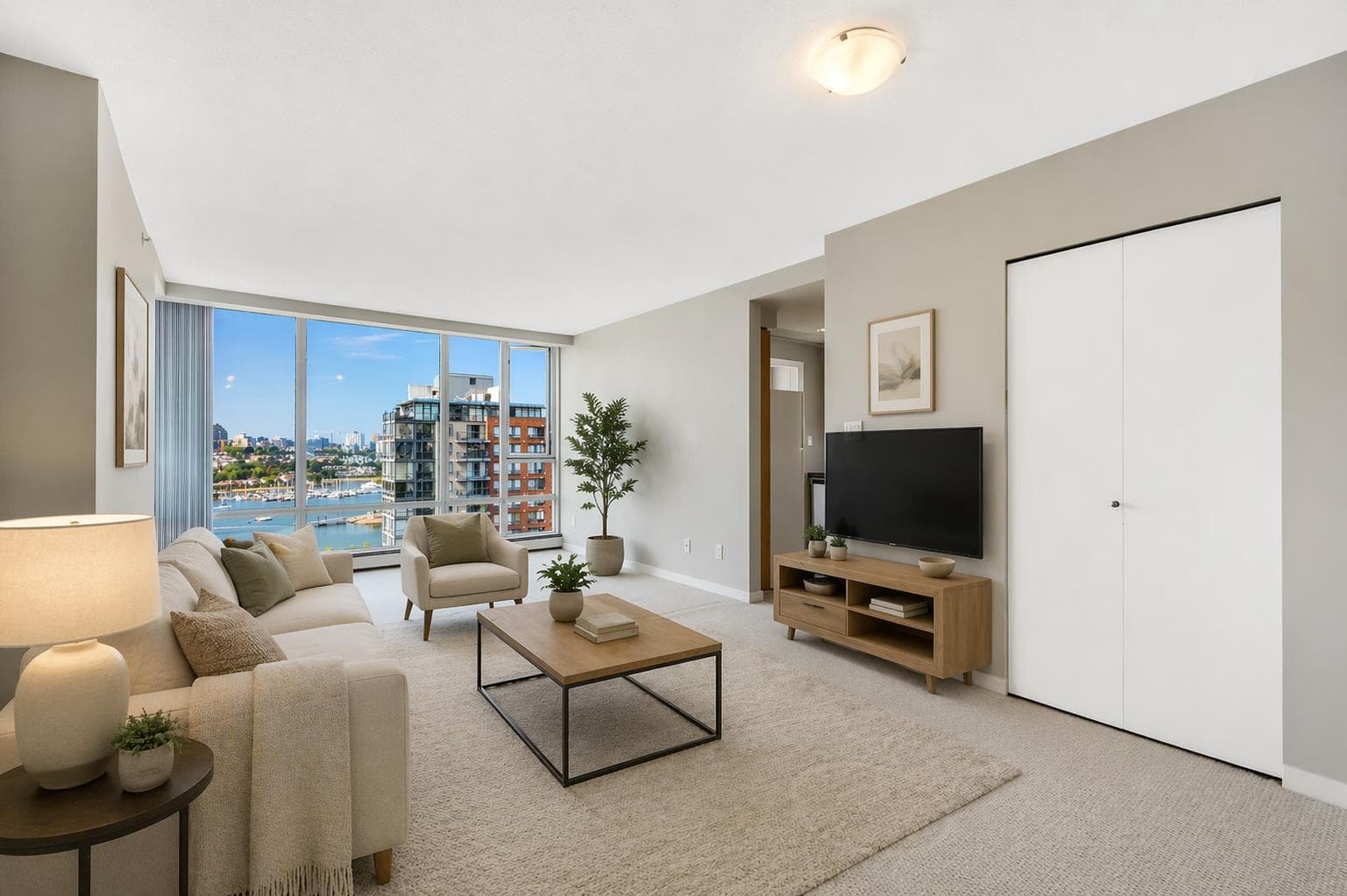 1901 - 1201 Marinaside Crescent, Vancouver, V6Z 2V2 — photo 3
