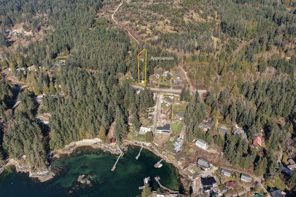 9168 Sunshine Coast Highway, Halfmoon Bay, V7Z 1E9 — photo 2