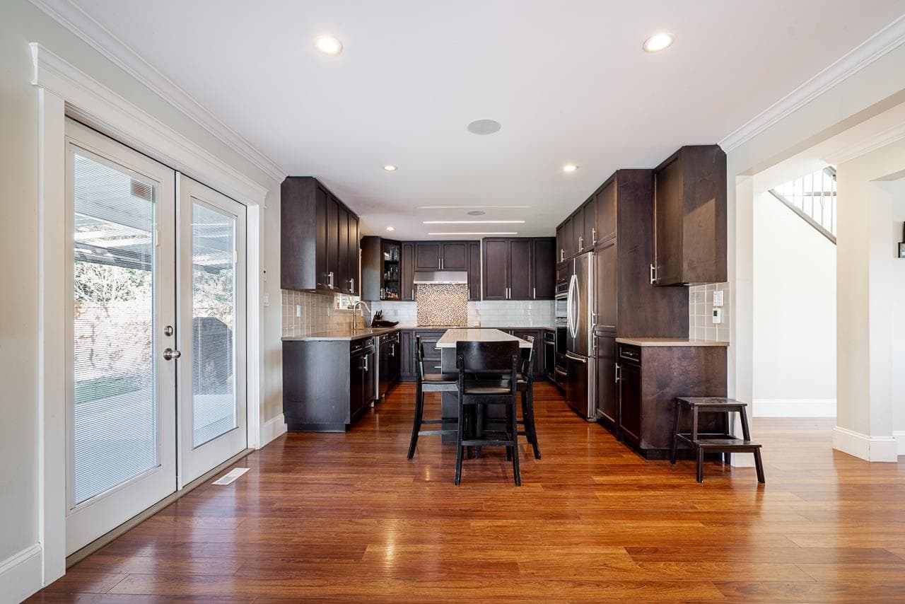 3933 Toronto Street, Port Coquitlam, V3B 6M4 — photo 5