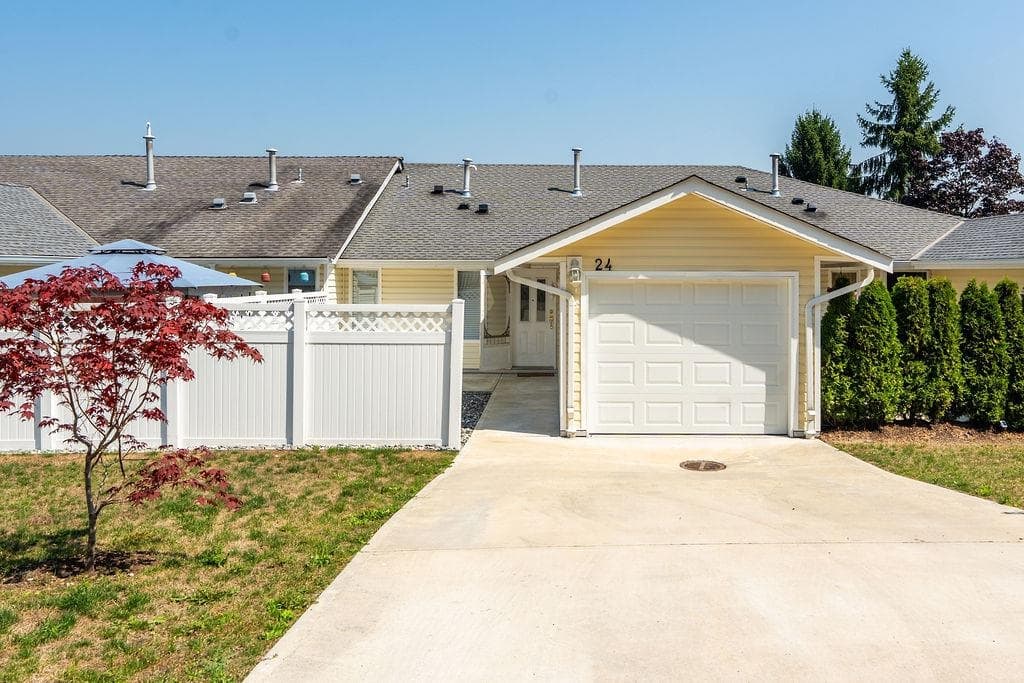 24 - 1190 Falcon Drive, Coquitlam, V3E 2L2 — photo 1