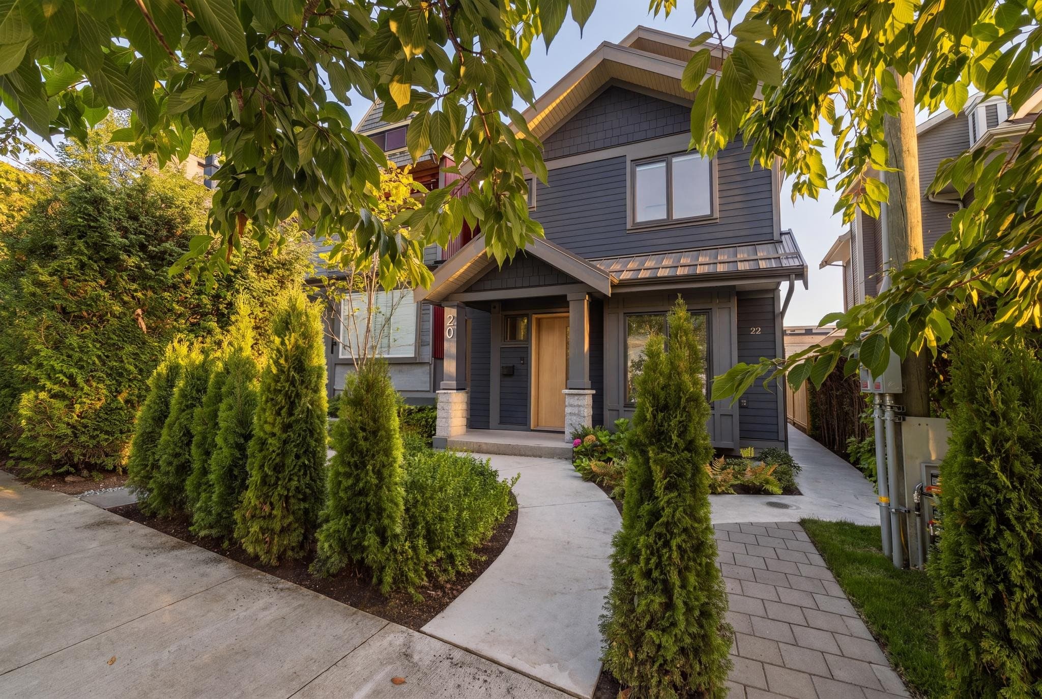 20 W 14th Avenue, Vancouver, V5Y 1W6 — photo 1