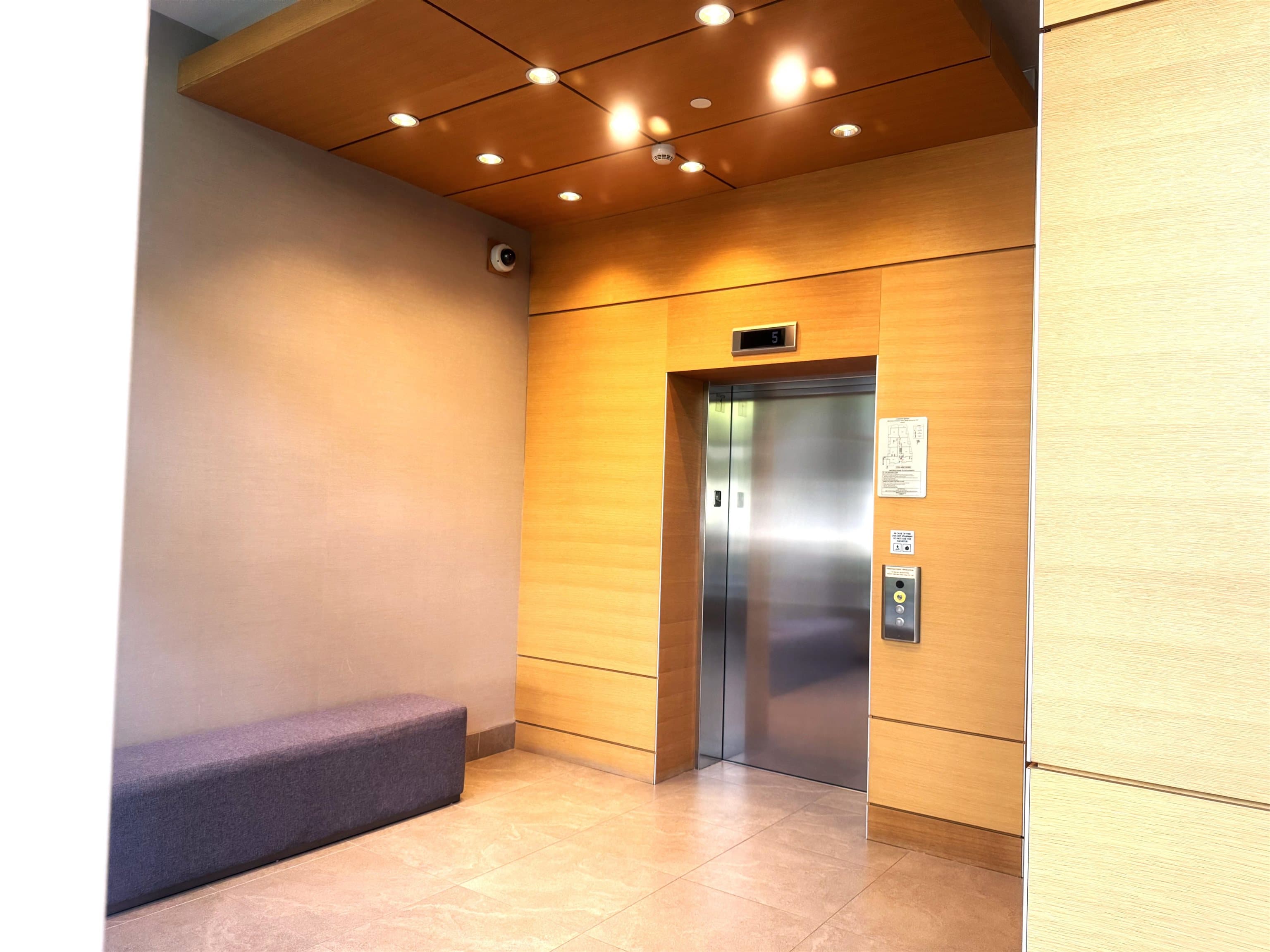 402 - 866 Arthur Erickson Place, West Vancouver, V7T 0B2 — photo 3