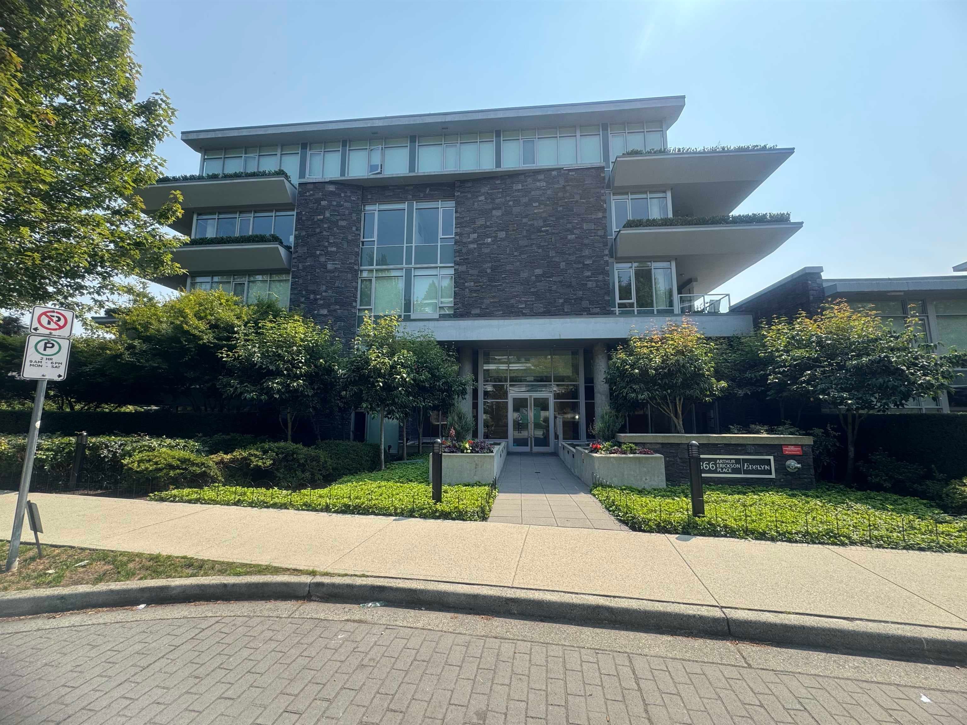 402 - 866 Arthur Erickson Place, West Vancouver