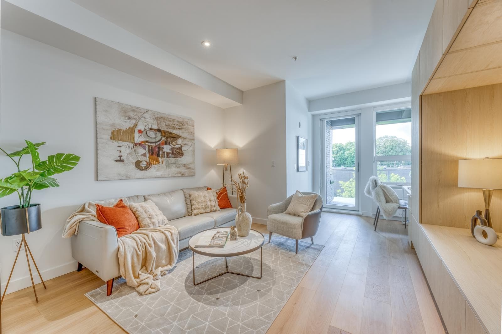 512 - 2471 St. George Street, Vancouver, V5T 0L8 — photo 4