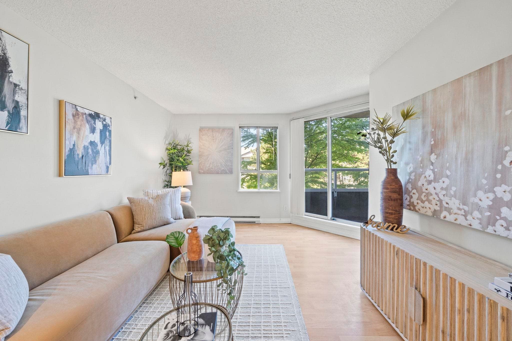 406 - 3489 Ascot Place, Vancouver, V5R 6B6 — photo 2