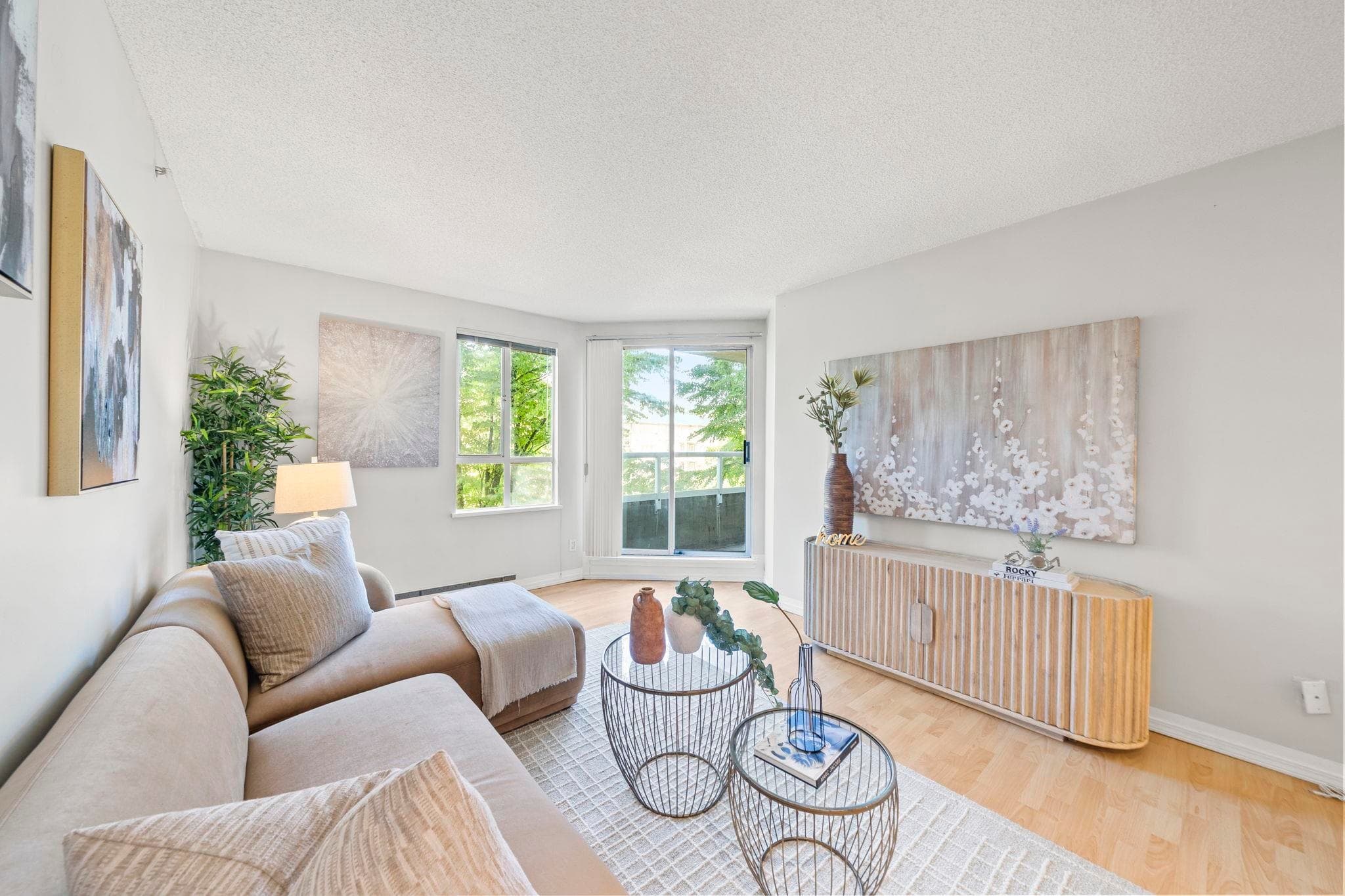 406 - 3489 Ascot Place, Vancouver, V5R 6B6 — photo 3